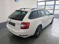 Skoda Octavia Octavia Combi 2.0 TDI DSG Clever Weiß - thumbnail 6