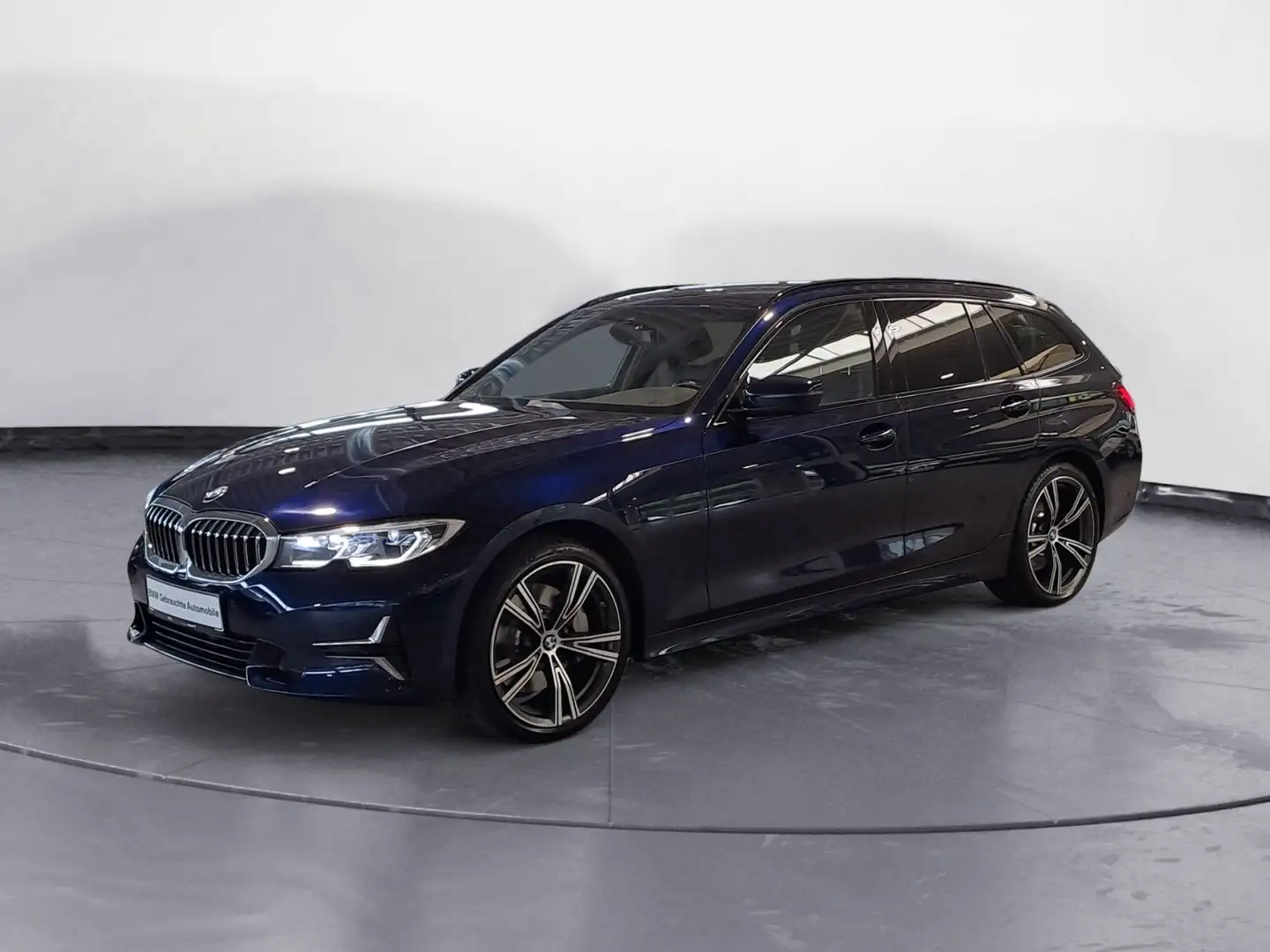 BMW 330 i xDrive Touring Luxury Line AHK Laserlicht S Blau - 2