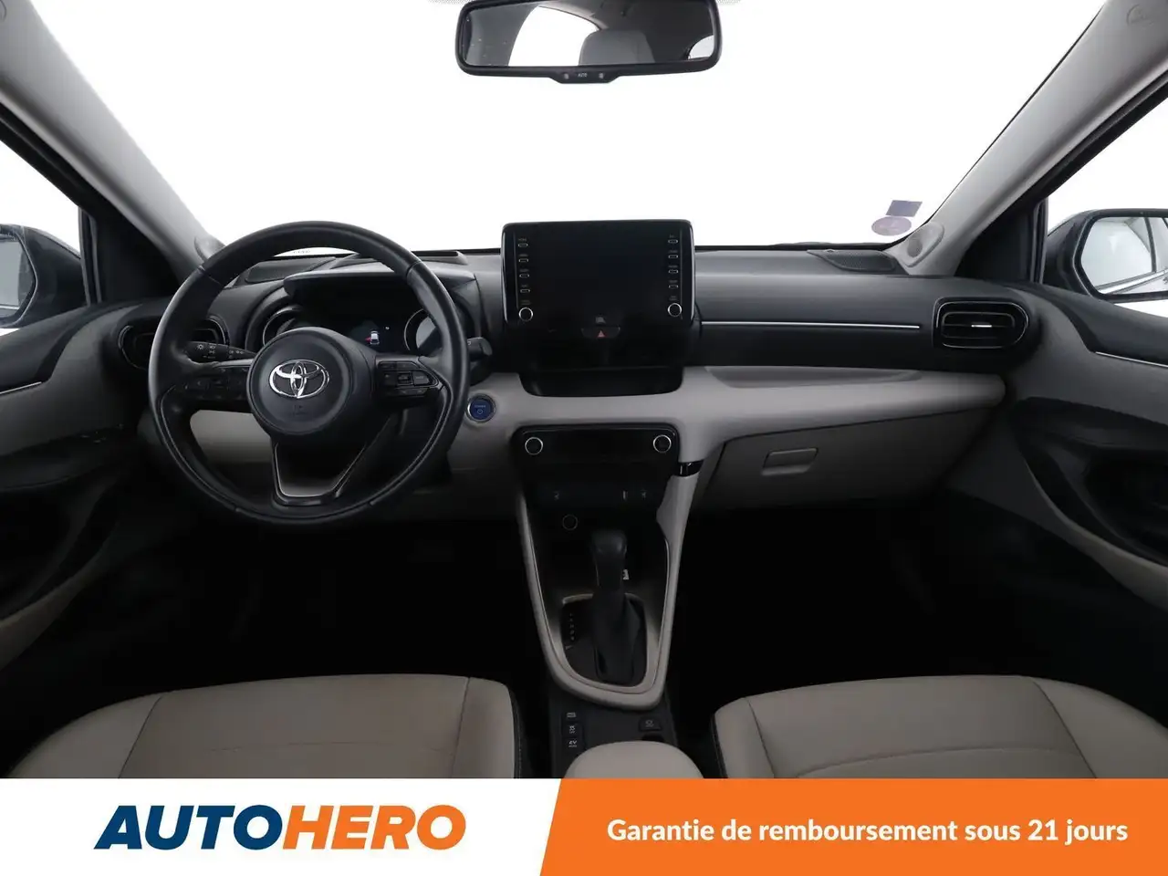 Toyota Yaris Yaris — photo 12
