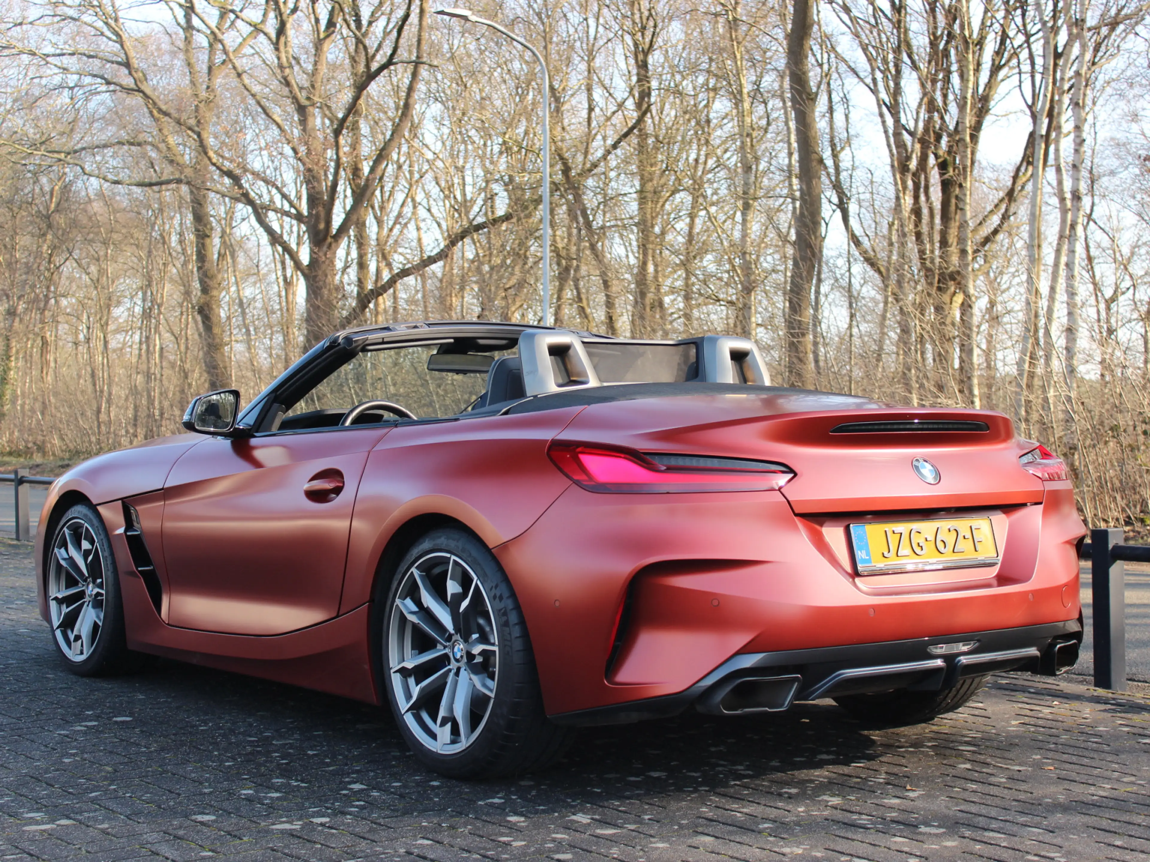 BMW Z4 Roadster M40i First Edition Frozen Orange — photo 5