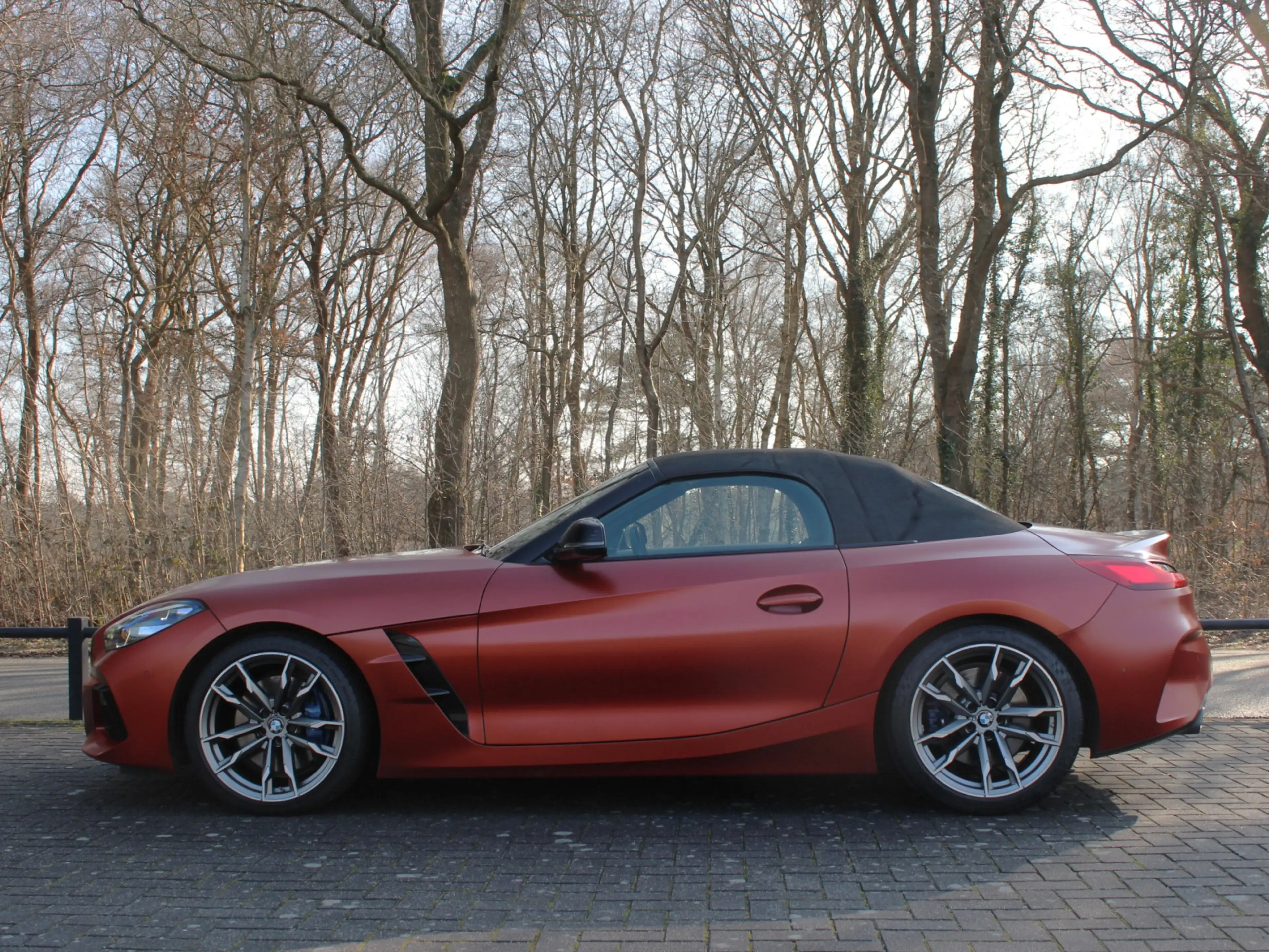 BMW Z4 Roadster M40i First Edition Frozen Orange — photo 9