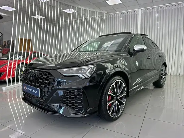 Audi RS Q3 2.5 TFSI quattro S tronic