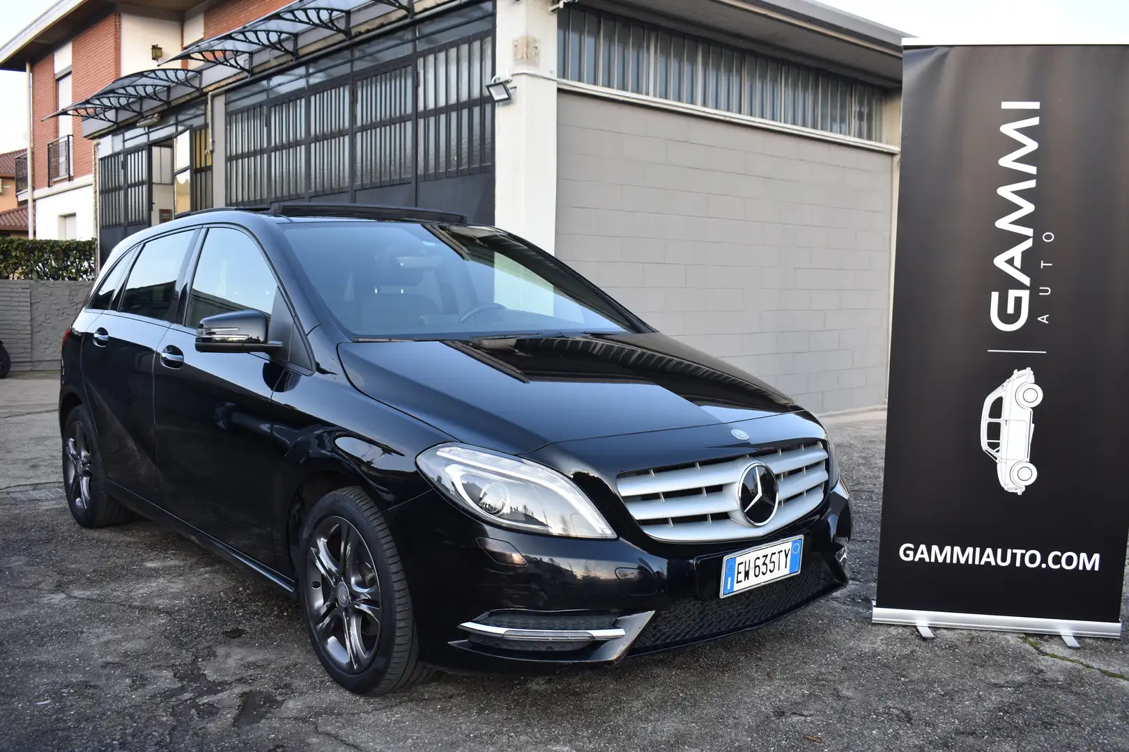 Mercedes-Benz B 180 cdi Tetto/Pelle/Telecamera Negro - 1