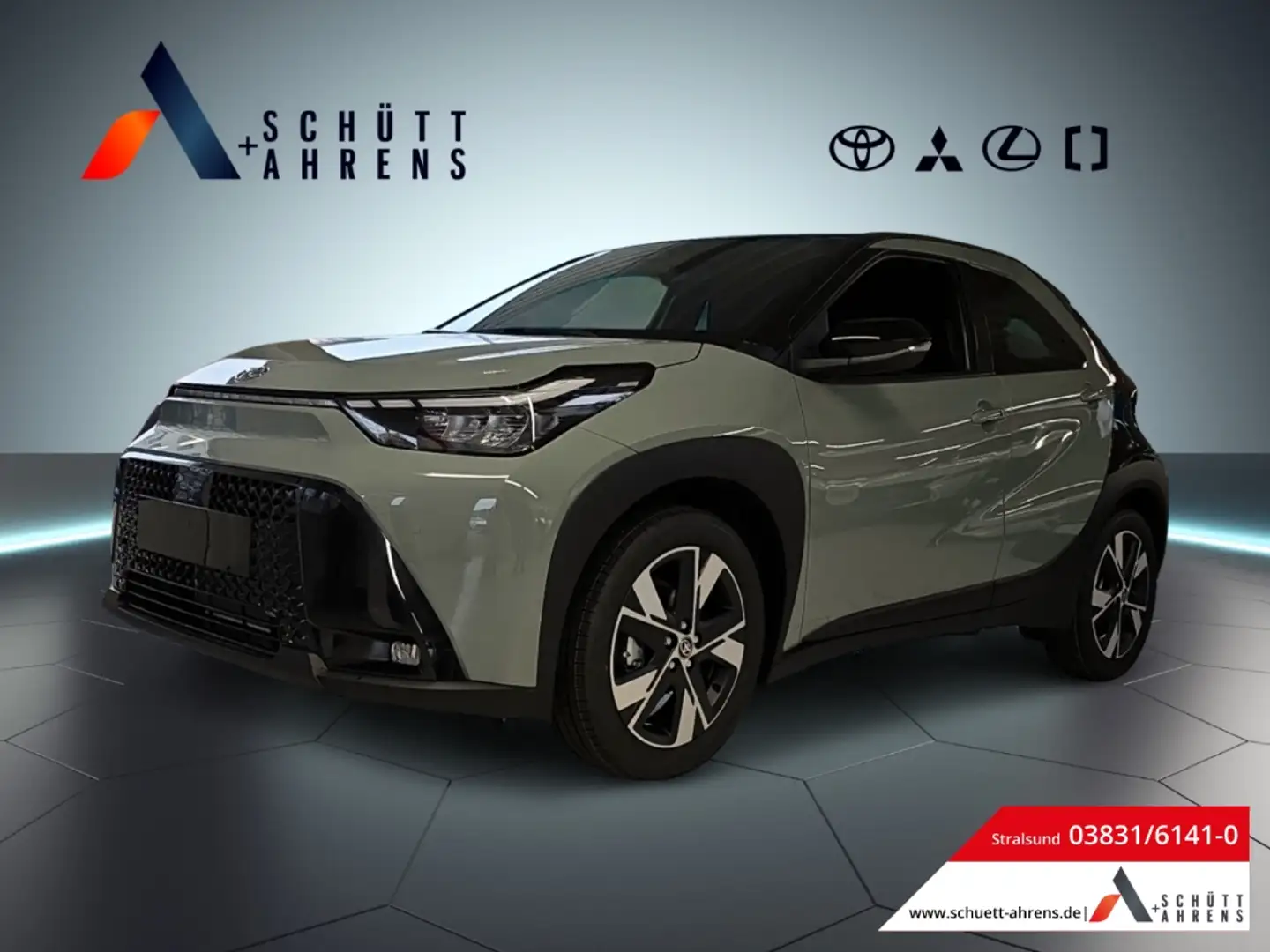 Toyota Aygo X 1,5 l Hybrid Teamplayer PDCv+h LED Spurhalteass. R Grün - 1