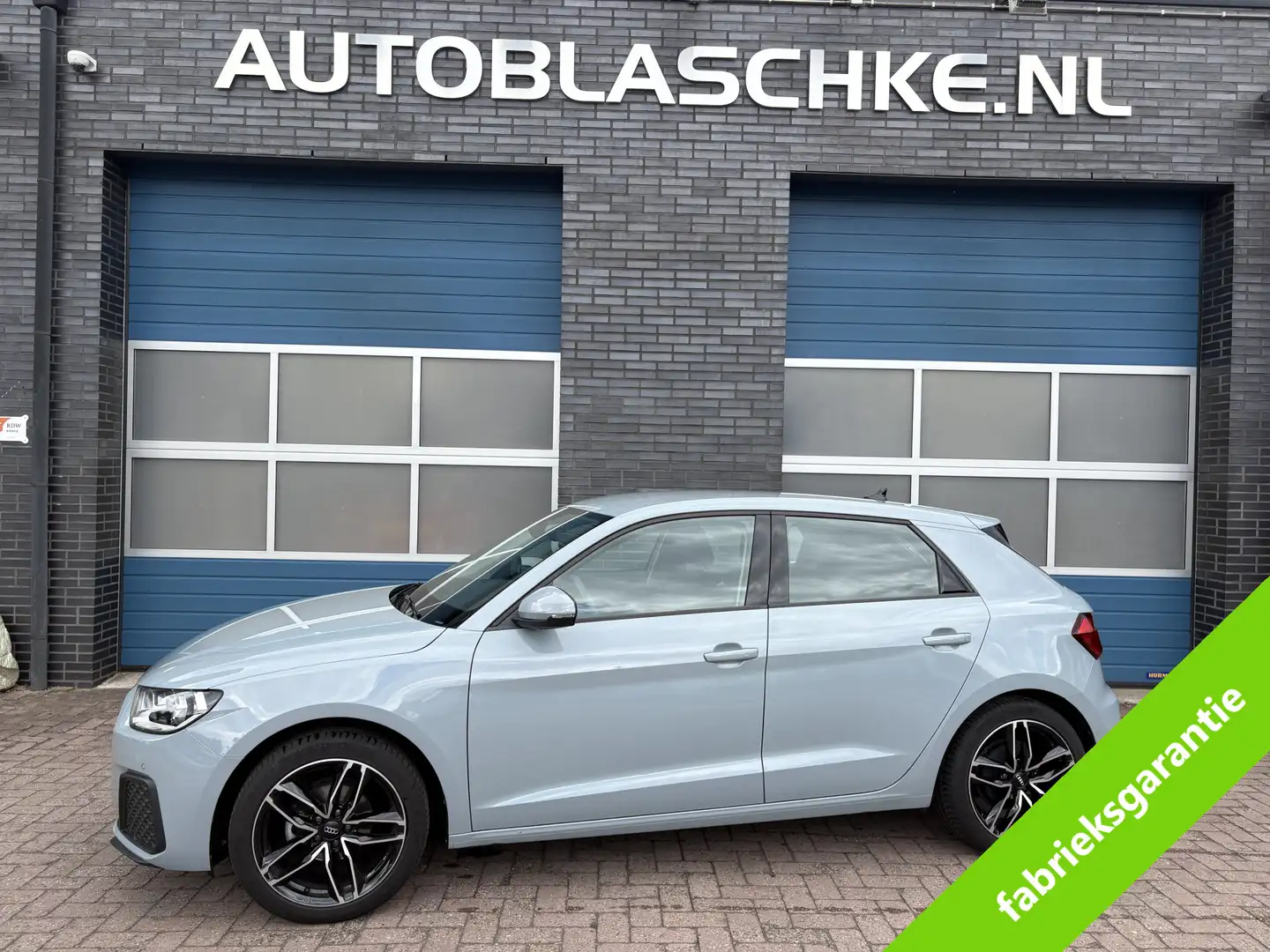 Audi A1 Sportback 25 TFSI Pro Line, cruise/climate/navi vi Grigio - 1