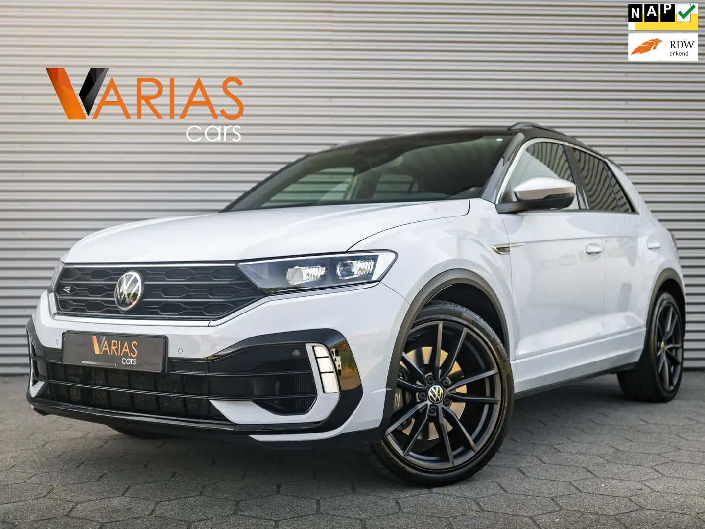 Volkswagen T-Roc 2.0 TSI 4Motion Sport Business R Akrapovic Wit - 1