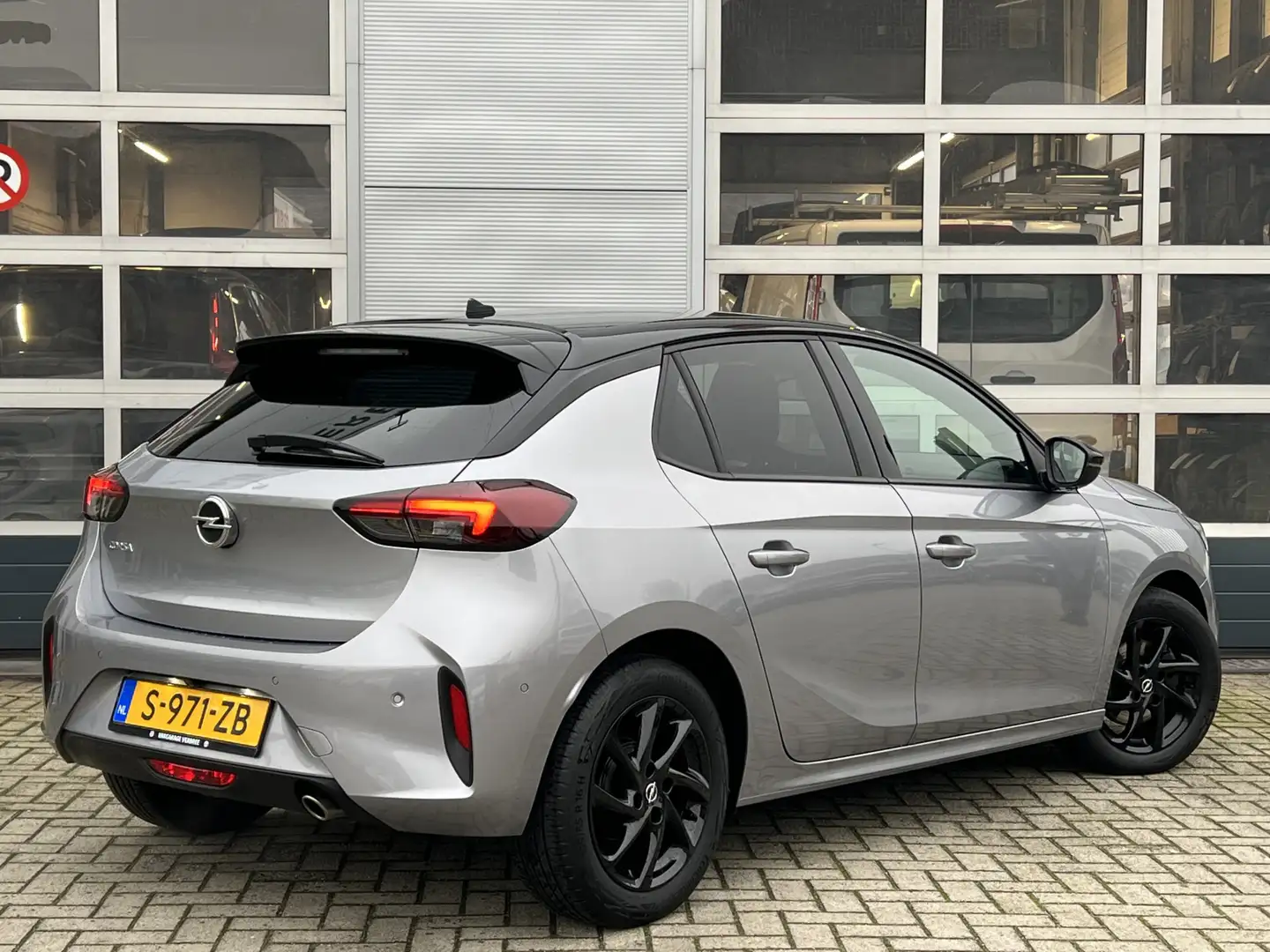 Opel Corsa 1.2 Level 4 | Android/Apple Carplay | 16" LM Velge Grijs - 2