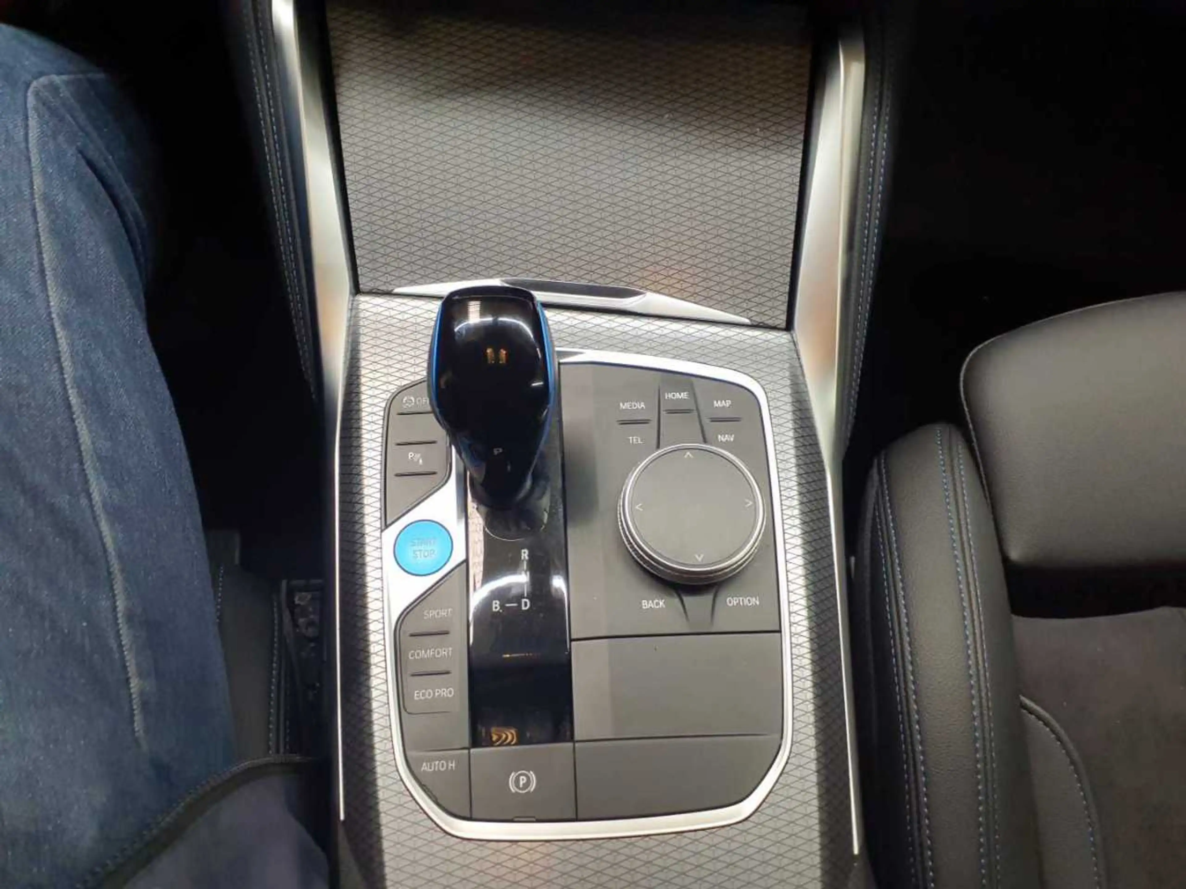 BMW i4 i4 eDrive35 Gran Coupe M Sport Pro AHK H&K — photo 10