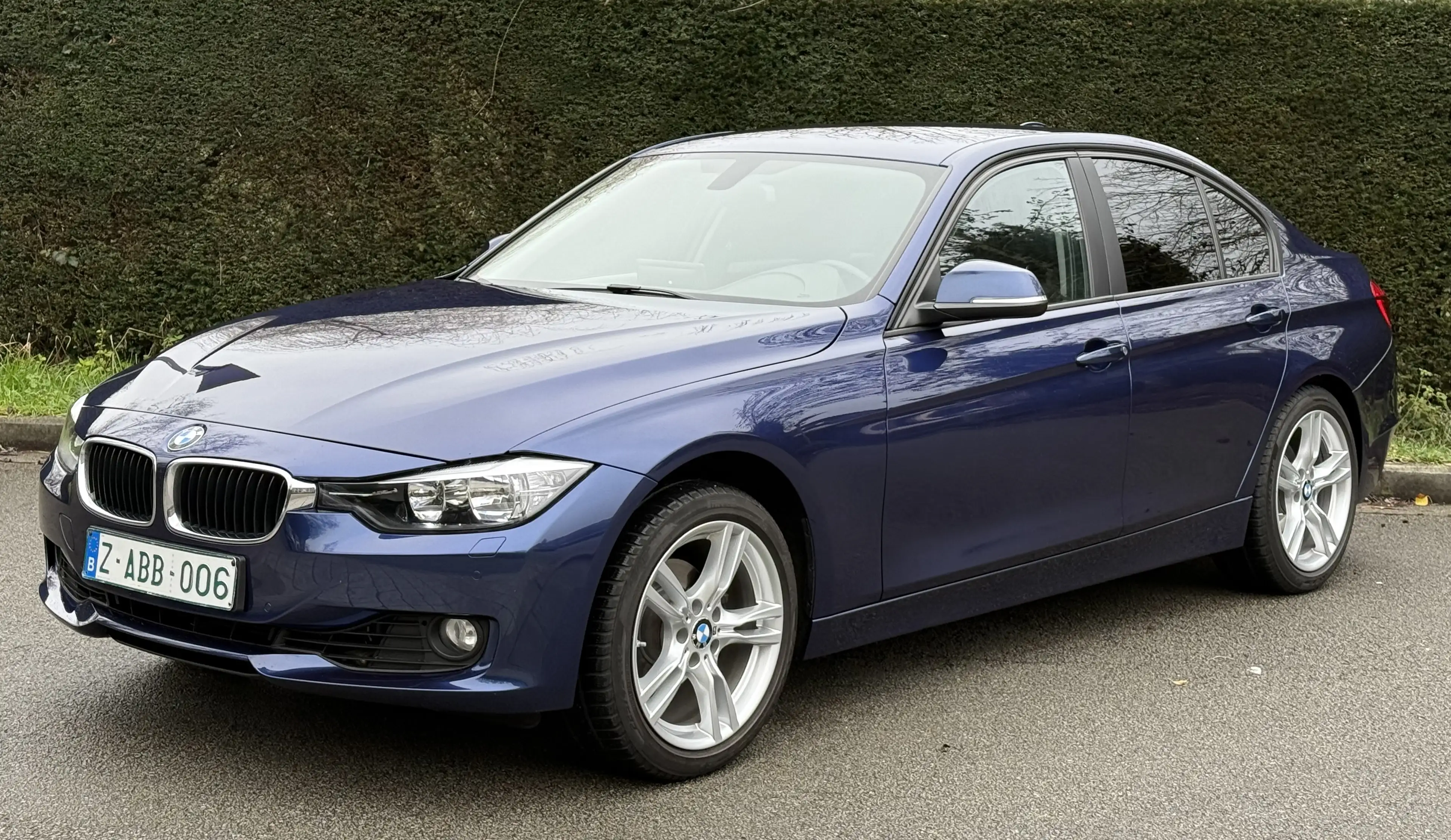 BMW 316 CAR PLAY // LEATHER SEAT // Cuir !! — photo 9