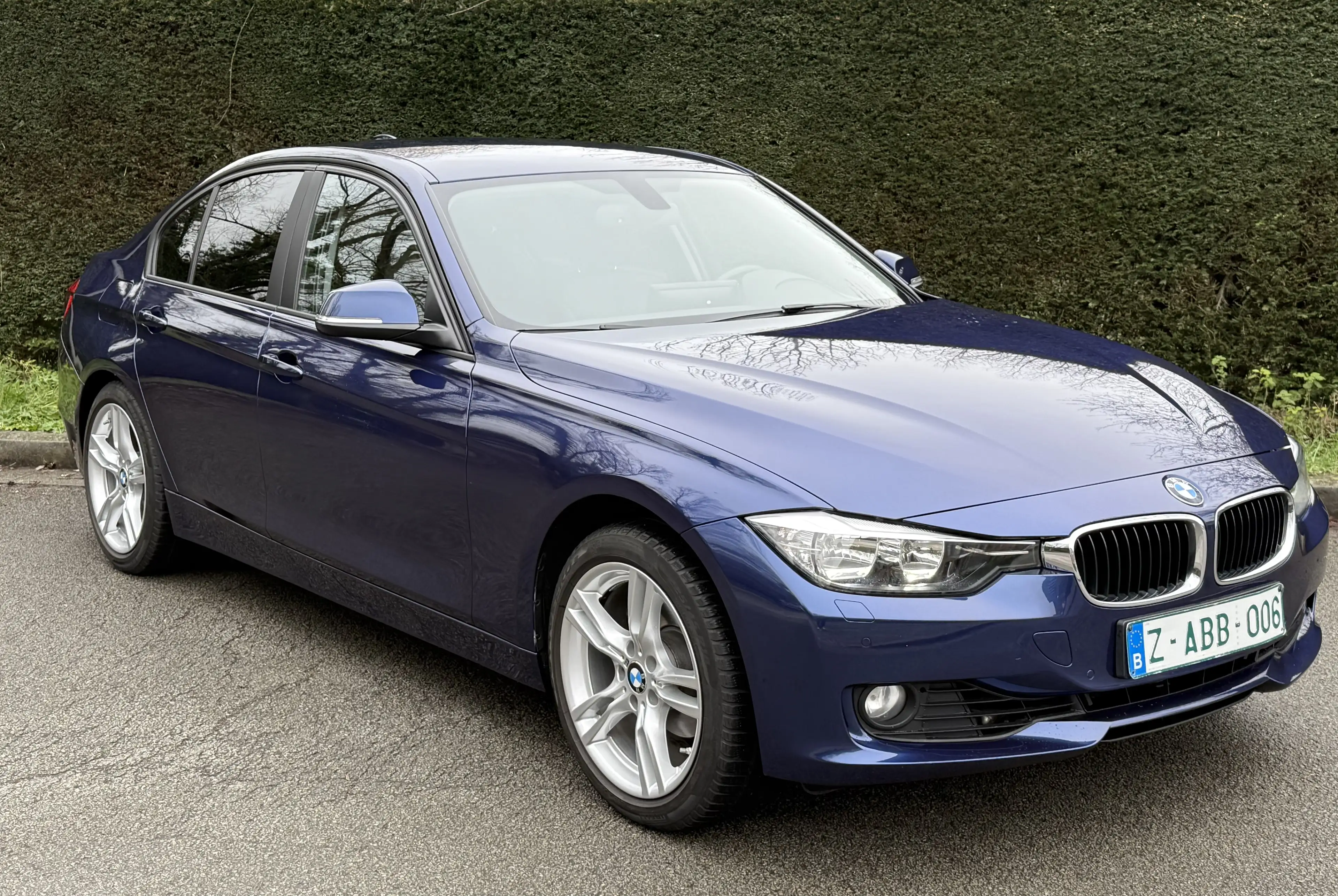 BMW 316 CAR PLAY // LEATHER SEAT // Cuir !! — photo 3