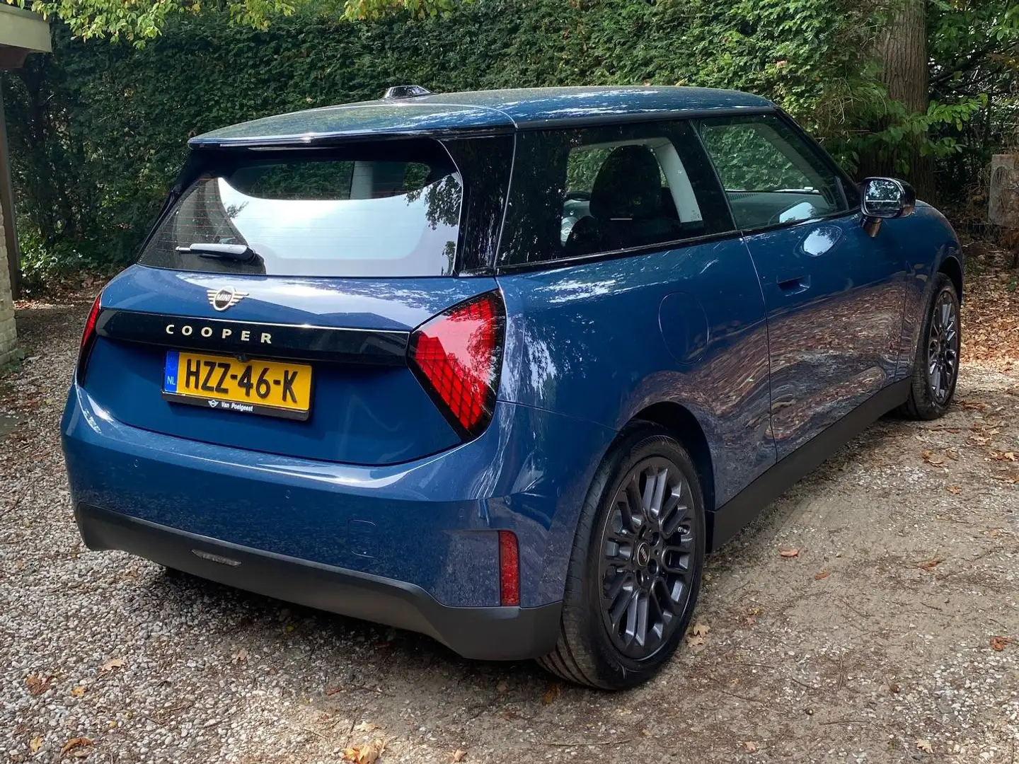MINI Cooper Cooper E Cl. 40.7kWh Blauw - 1