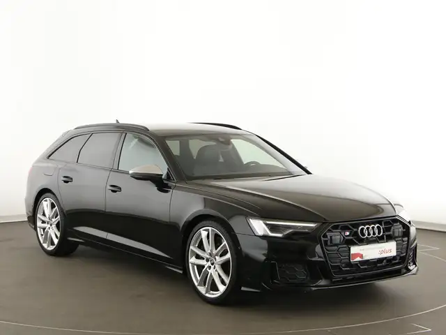 Audi S6 view 9