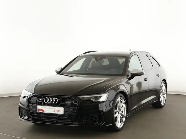 Audi S6 view 2