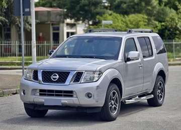 2.5 dci Sport 7 Posti 4x4