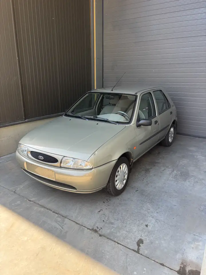 Ford Fiesta 1.3i Classic, foto 3