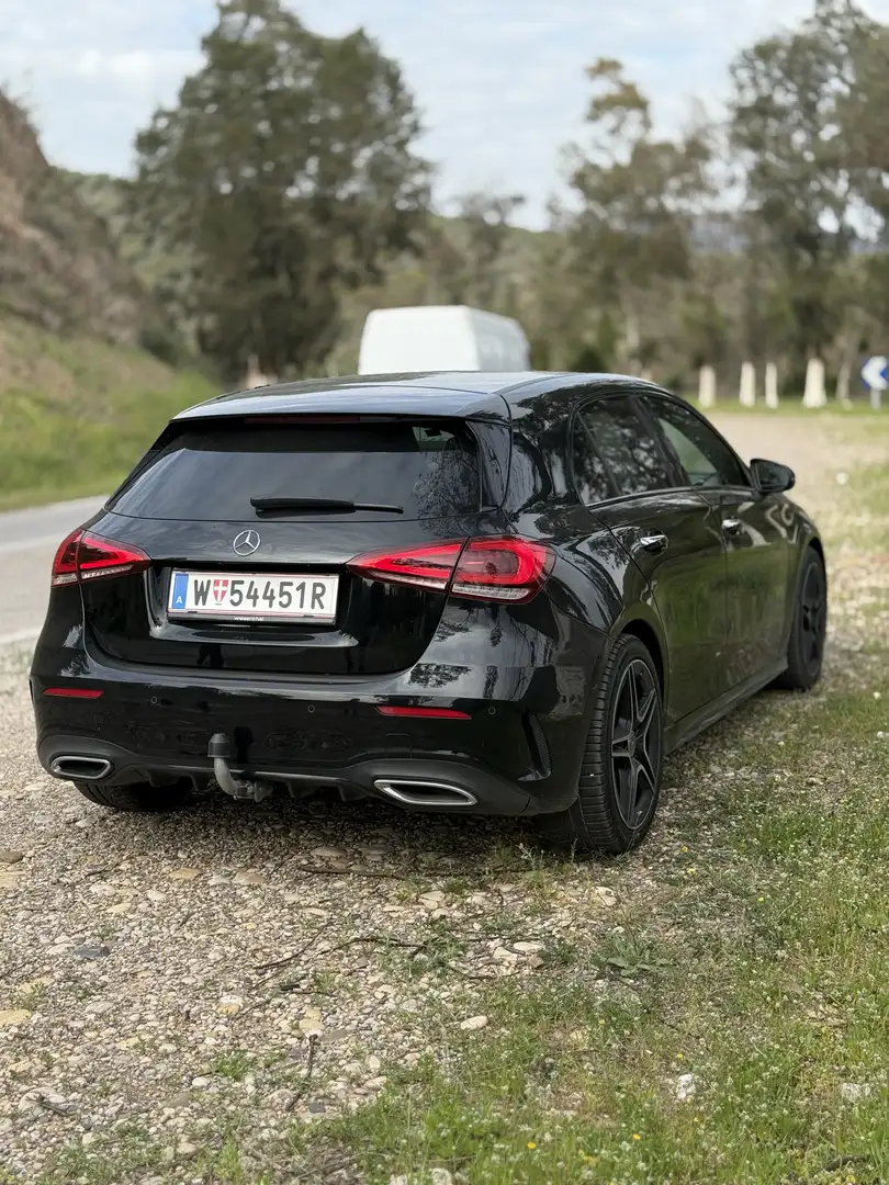 Mercedes-Benz A 200 7G-DCT AMG Line - 2