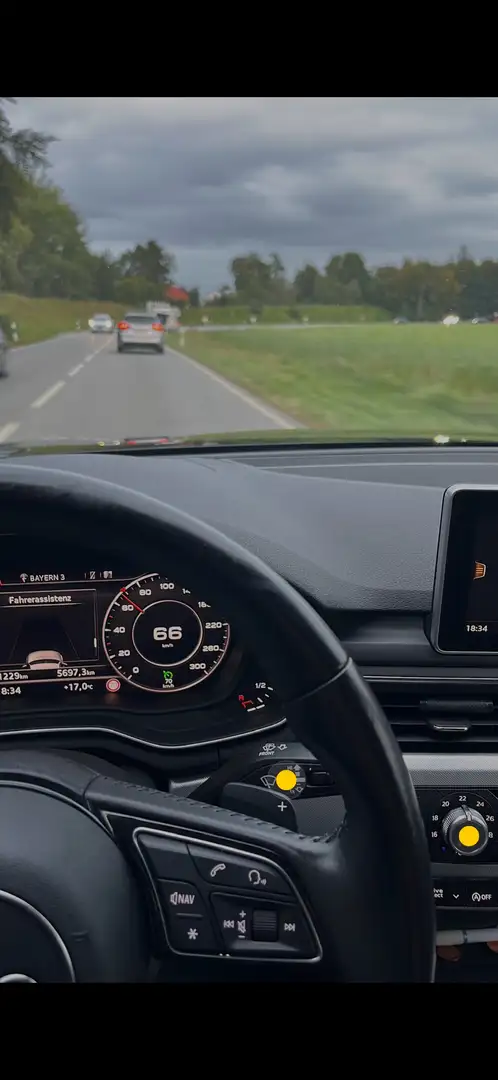 Audi A4 Avant 2.0 TDI S tronic quattro sport Schwarz - 2
