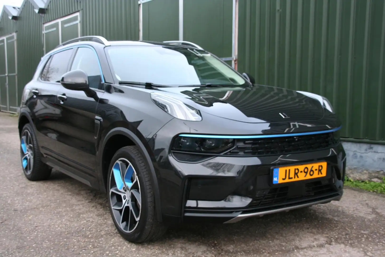 Lynk & Co 01 PHEV PANORAMADAK, NAVIGATIE, 360 CAMERA, STOELVERW Schwarz - 2