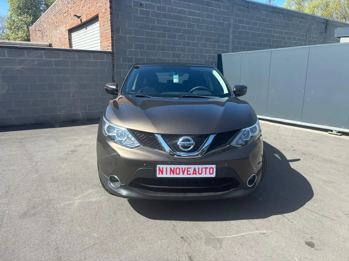 Nissan Qashqai 1.5 dCi Connecta*PARKSENS CRUISE TREKHAAK ALU VELG Bruin - 1