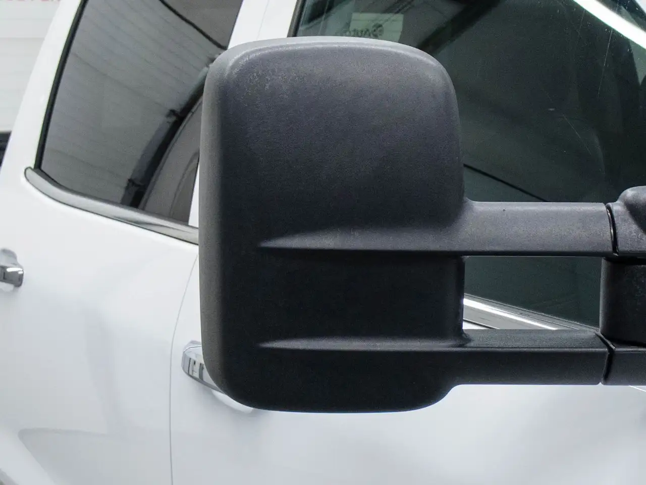 GMC Sierra 2500HD снимка GMC Sierra 2500HD