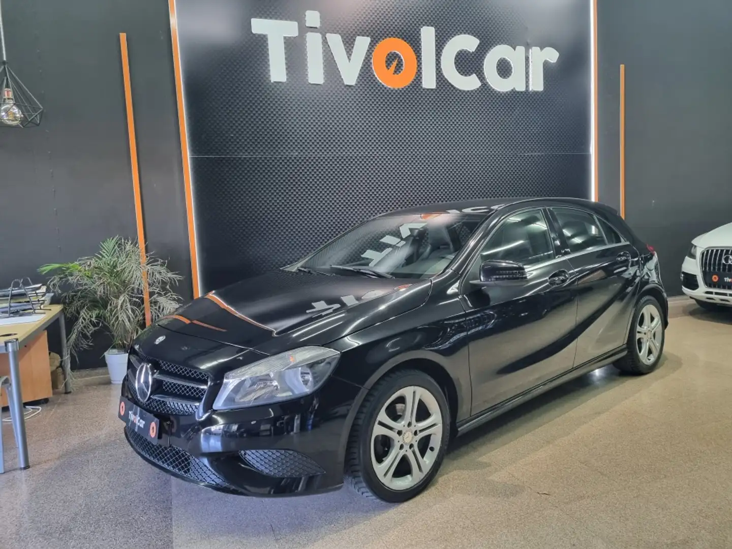 Mercedes-Benz A 180 180CDI BE Style 7G-DCT Negro - 1