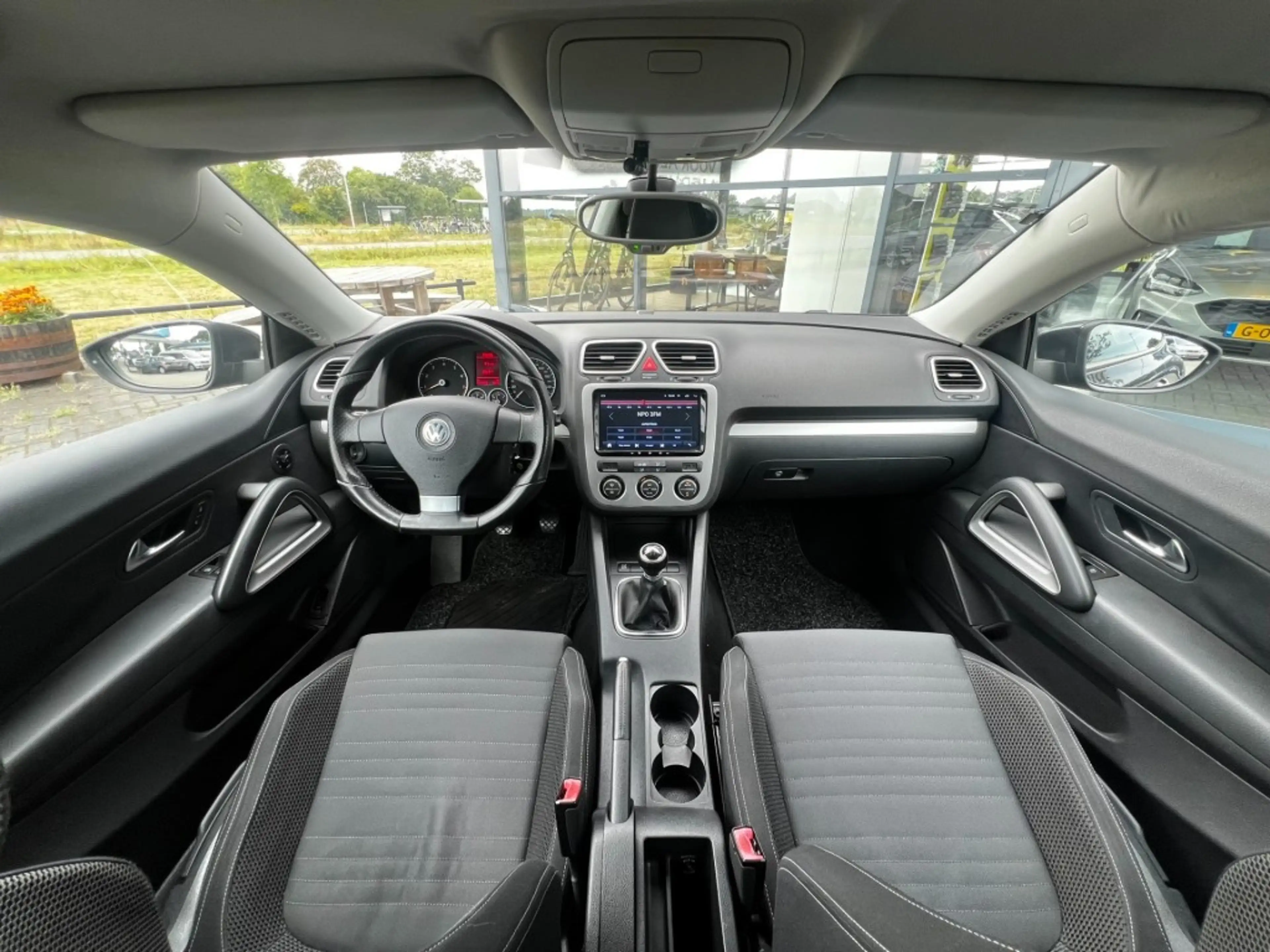 Volkswagen Scirocco 1.4 TSI — photo 14
