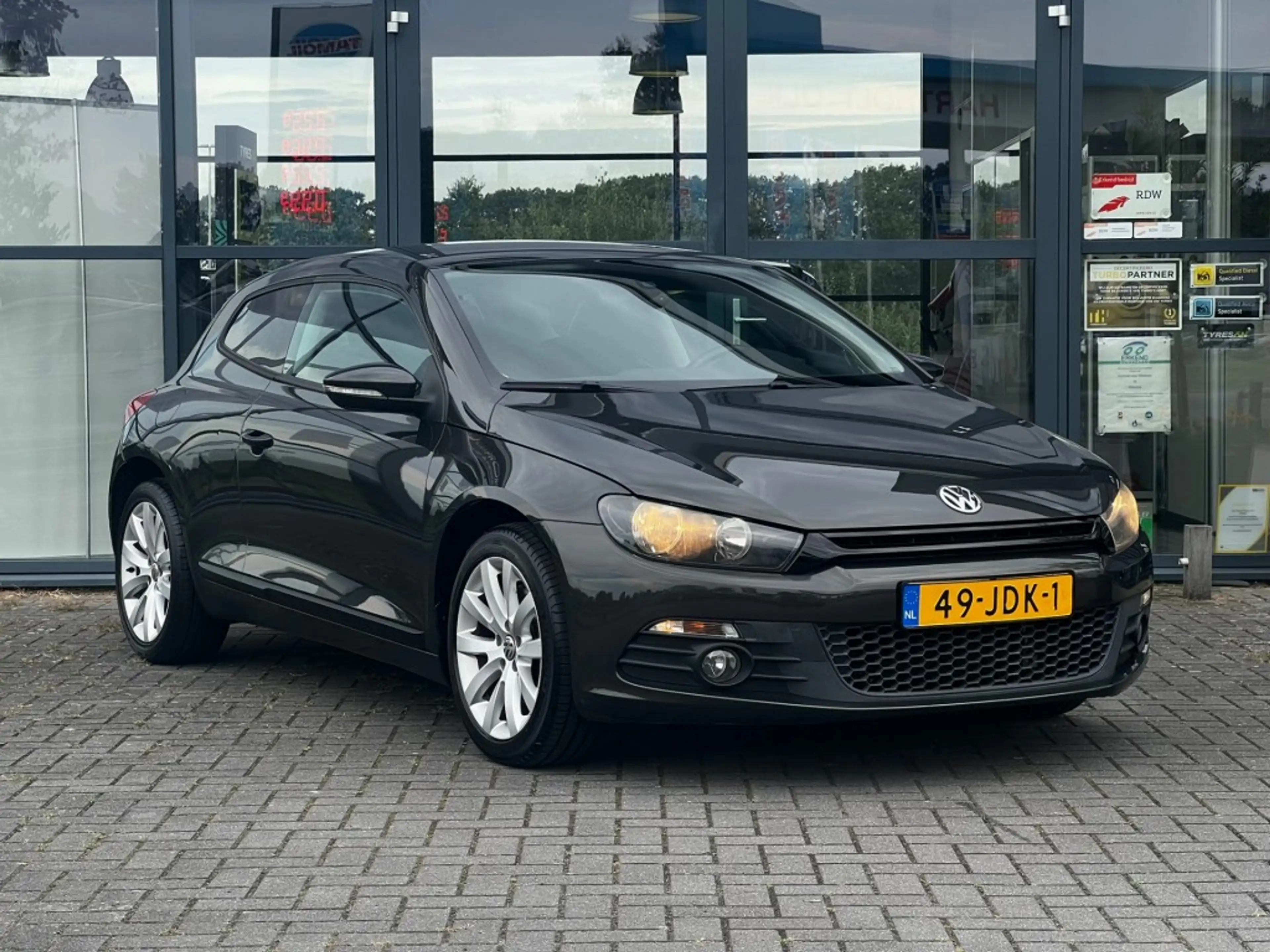 Volkswagen Scirocco 1.4 TSI — photo 2