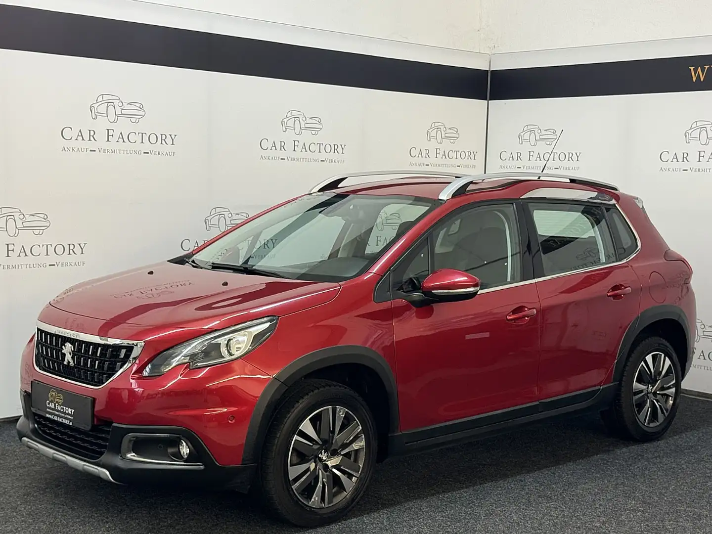 Peugeot 2008 1,2 PureTech 110 S&S Aut. Allure Rouge - 1