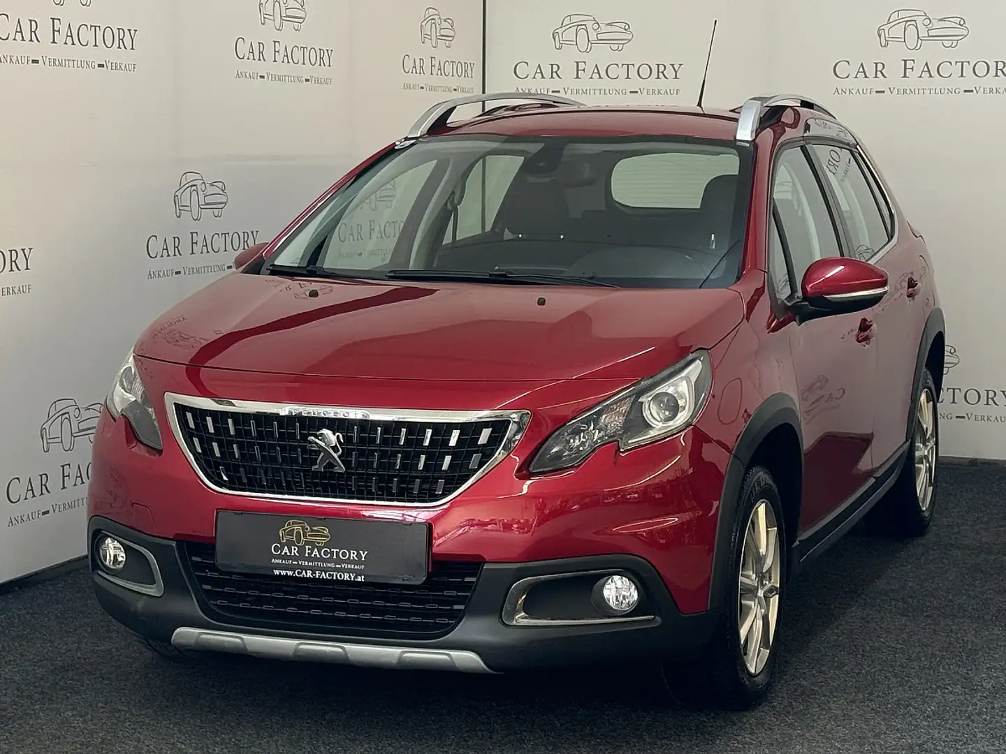 Peugeot 2008 1,2 PureTech 110 S&S Aut. Allure Rouge - 2