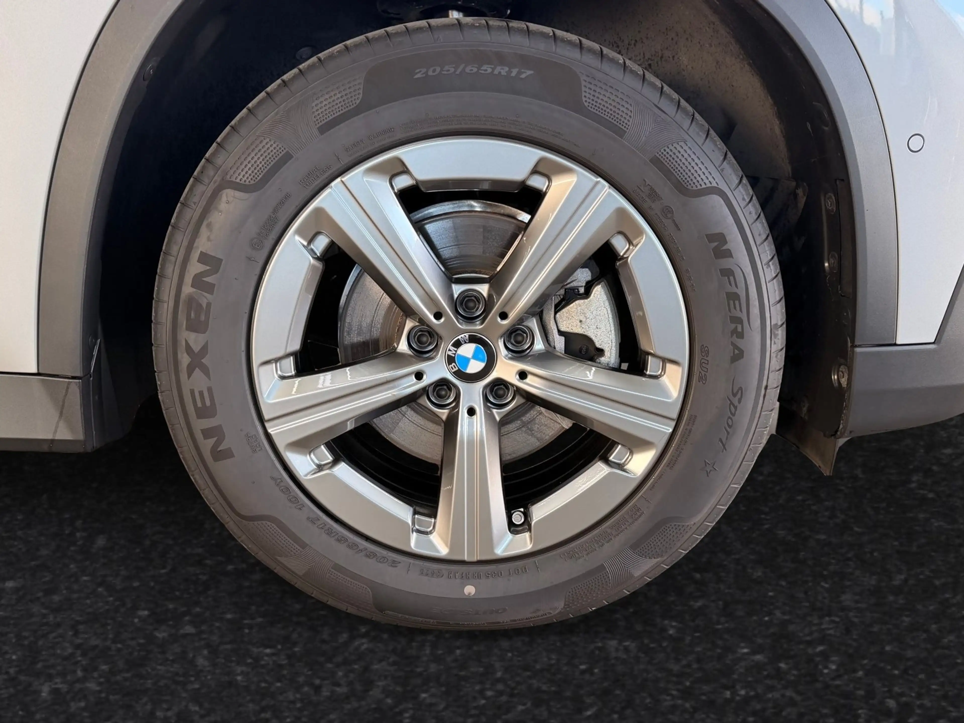 BMW X1 xDrive20d Aut.|AHK|Panorama|17"LMR — photo 4