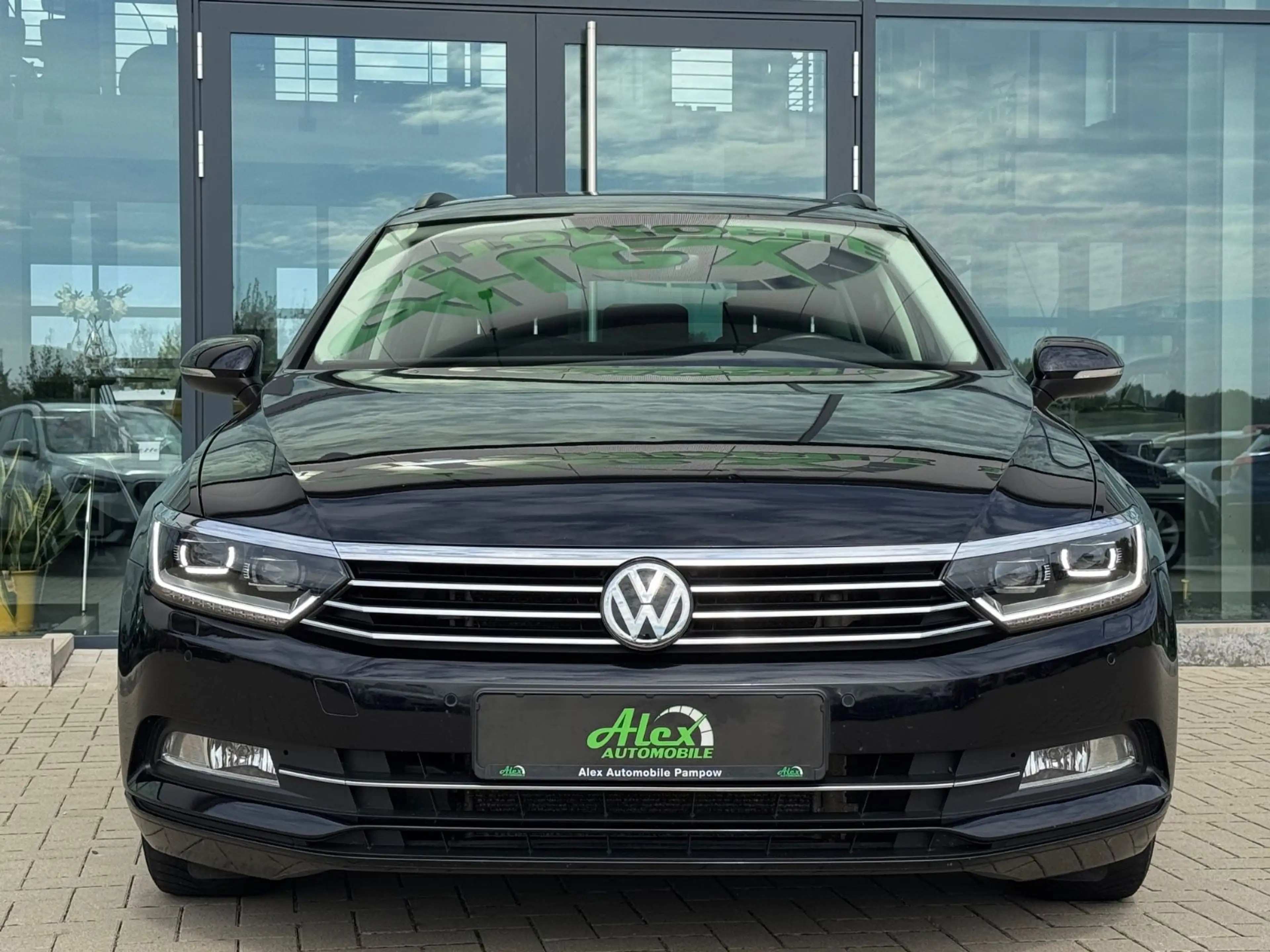 Volkswagen Passat Variant 2.0 TDI Comfortline DSG Virtual — photo 2