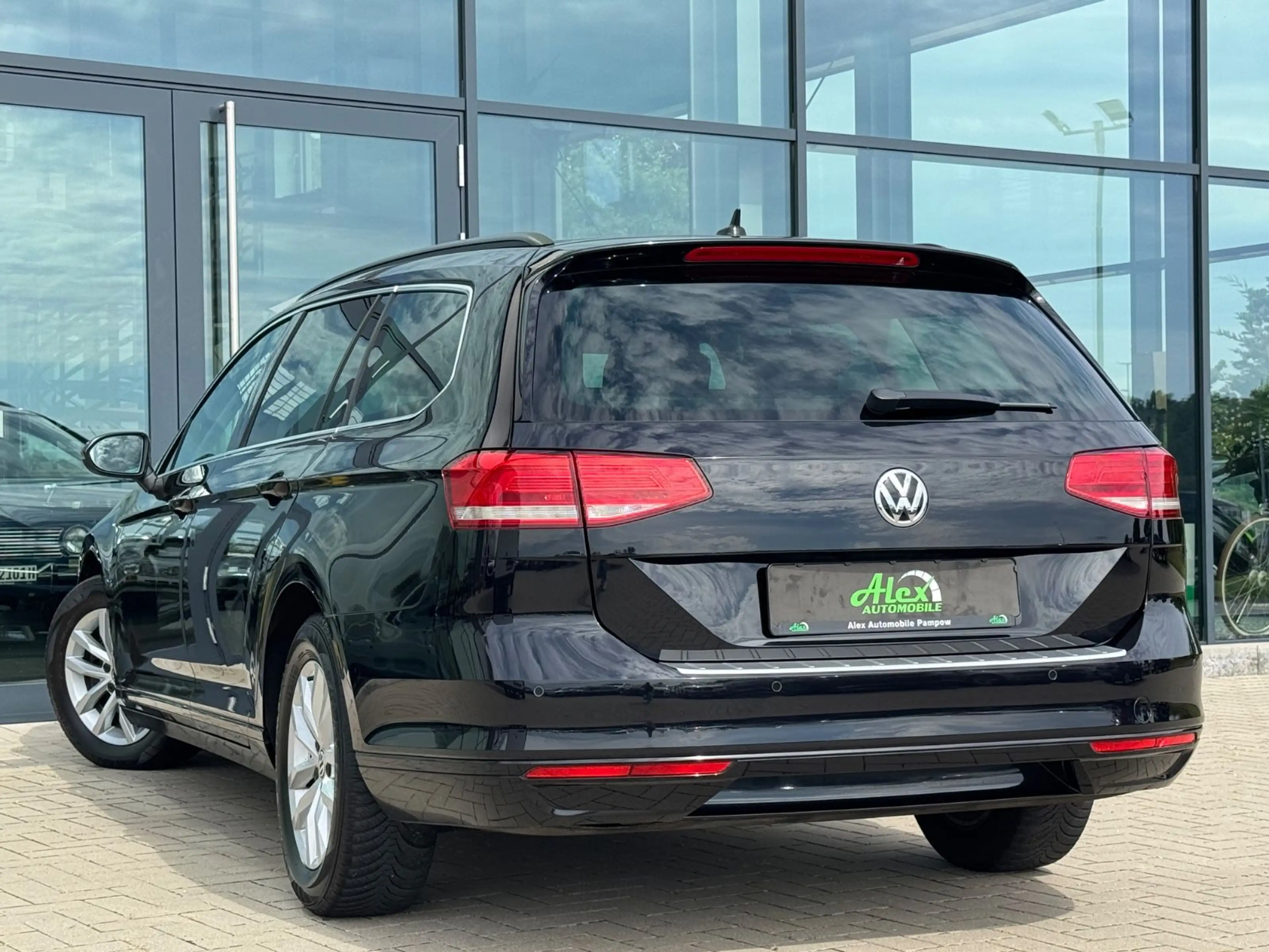 Volkswagen Passat Variant 2.0 TDI Comfortline DSG Virtual — photo 4
