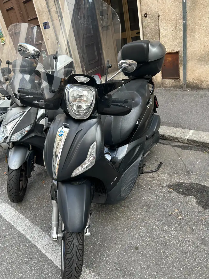 Piaggio Beverly 300 i.e police Negro - 1