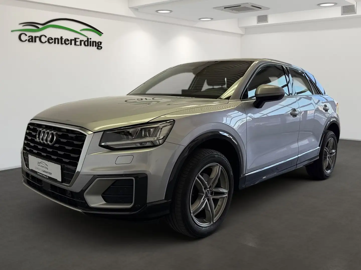 Audi Q2 35 TFSI design*LED*ACC*SHZ*DAB*PDC* Silber - 1