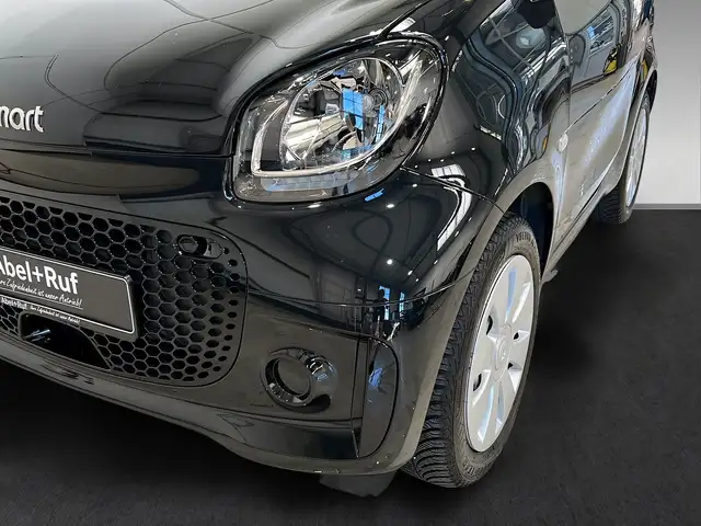 Smart Fortwo view 3