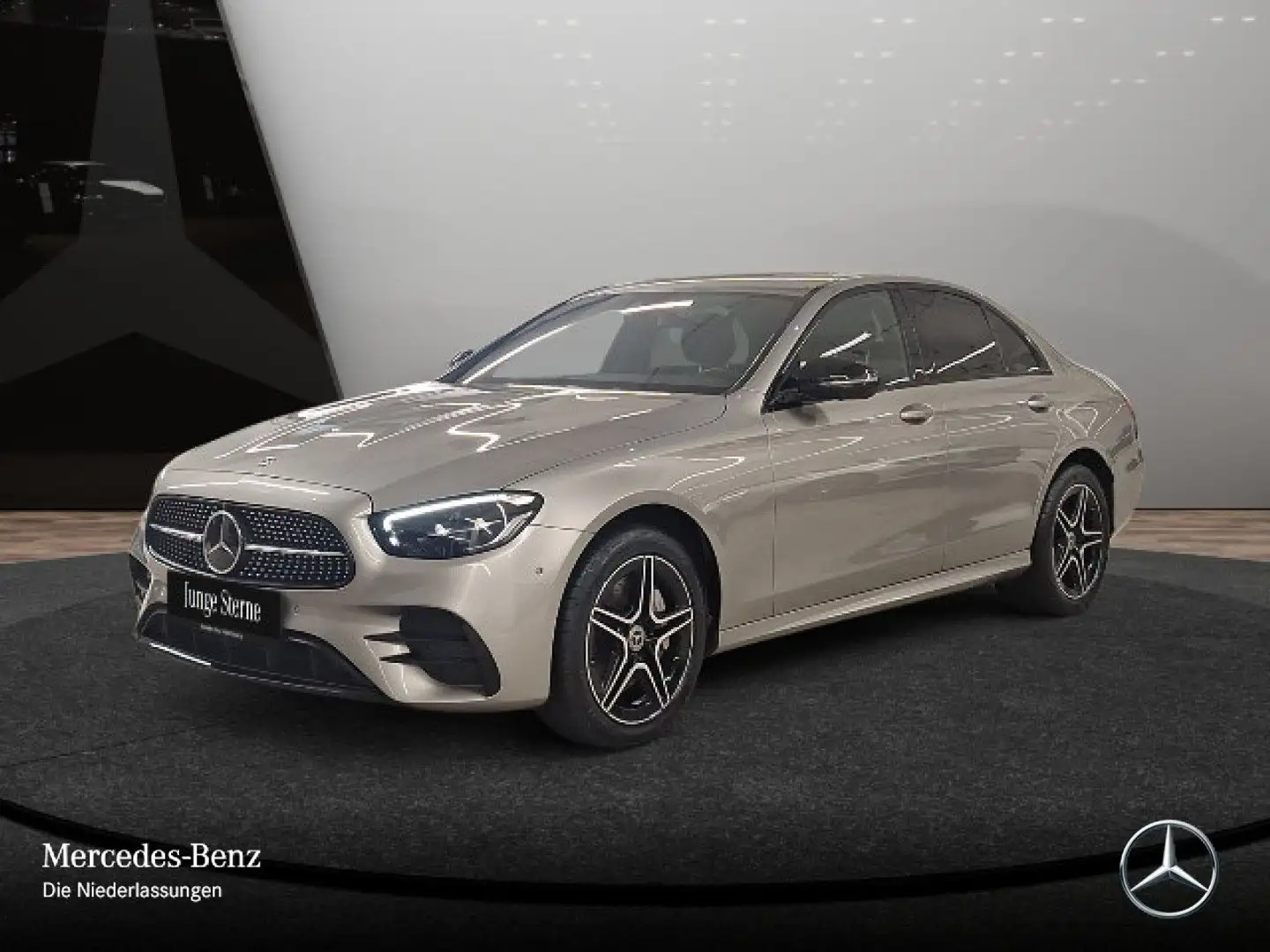 Mercedes-Benz E 300 de 4M AMG+NIGHT+360+AHK+LED+FAHRASS+9G Silber - 2