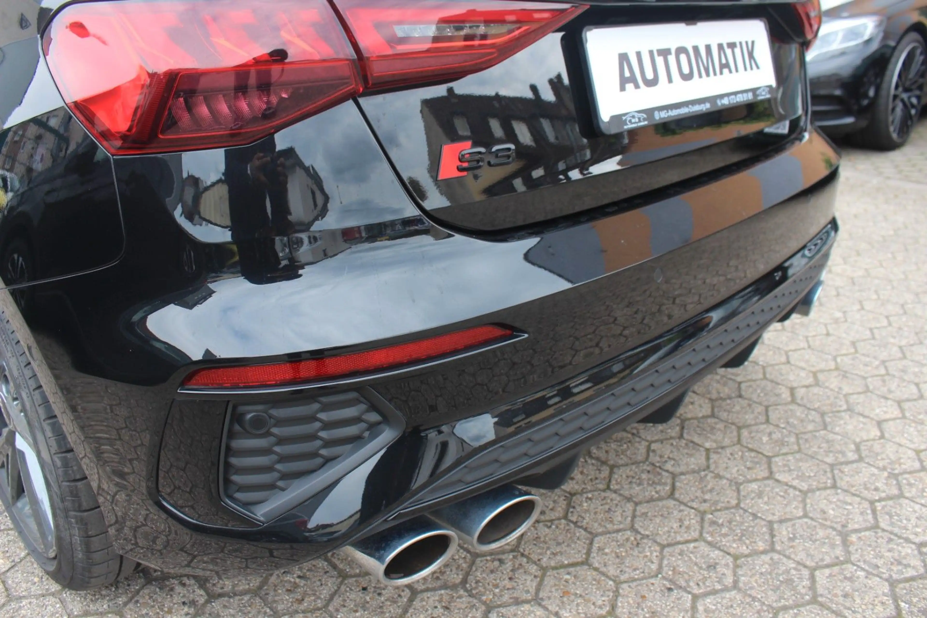 Audi S3 Sportback 2.0 TFSI quattro basis — photo 10
