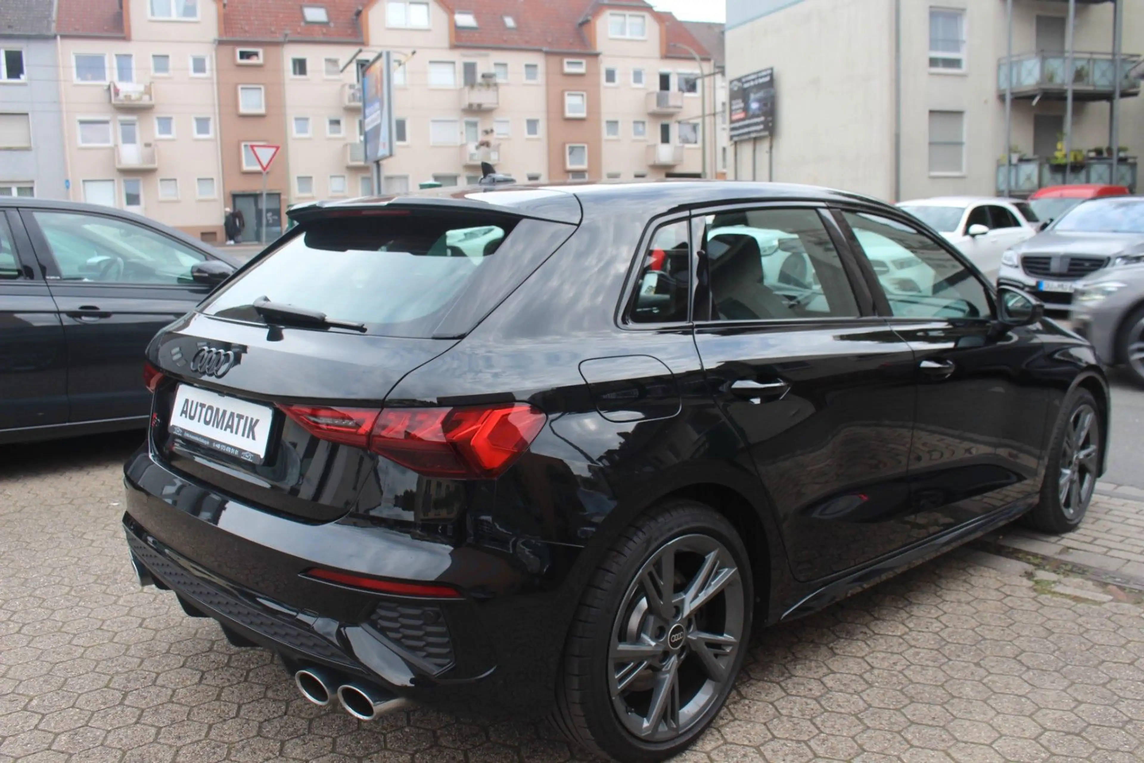 Audi S3 Sportback 2.0 TFSI quattro basis — photo 6