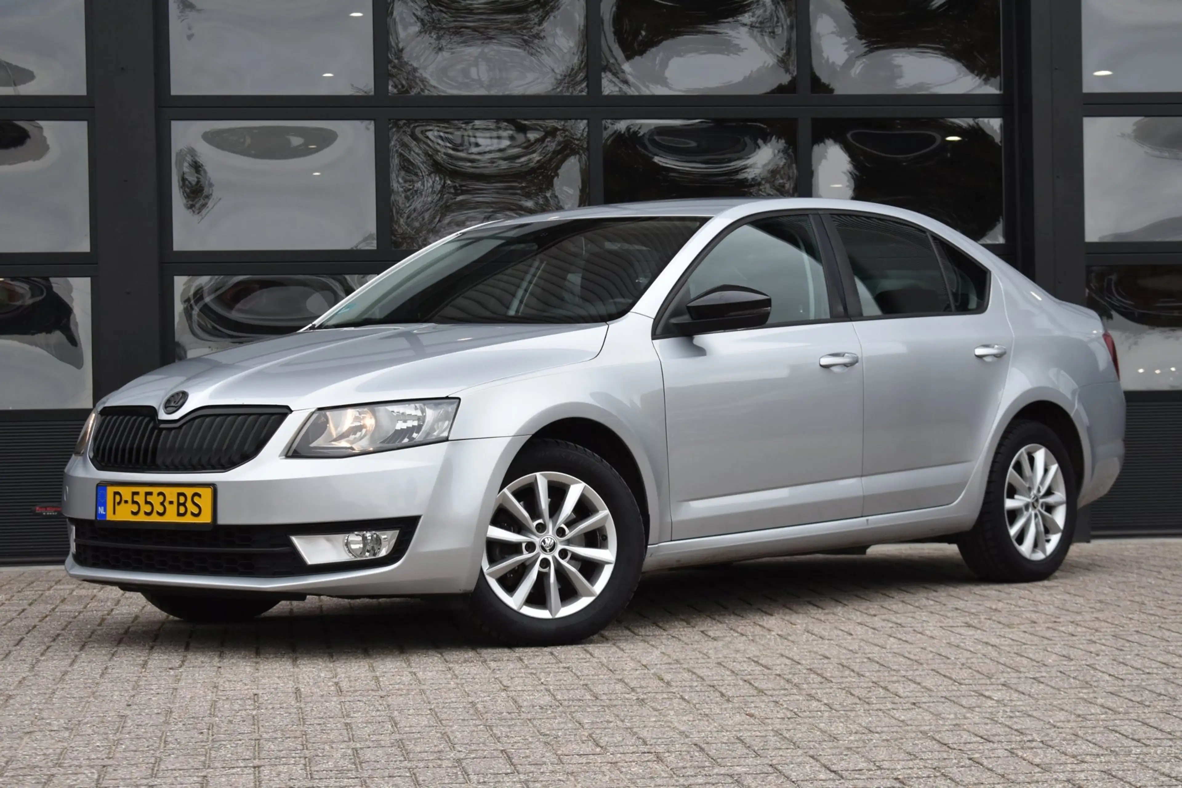 Skoda Octavia 1.2 TSI Greentech Active '13 Clima Cruise Inruil m