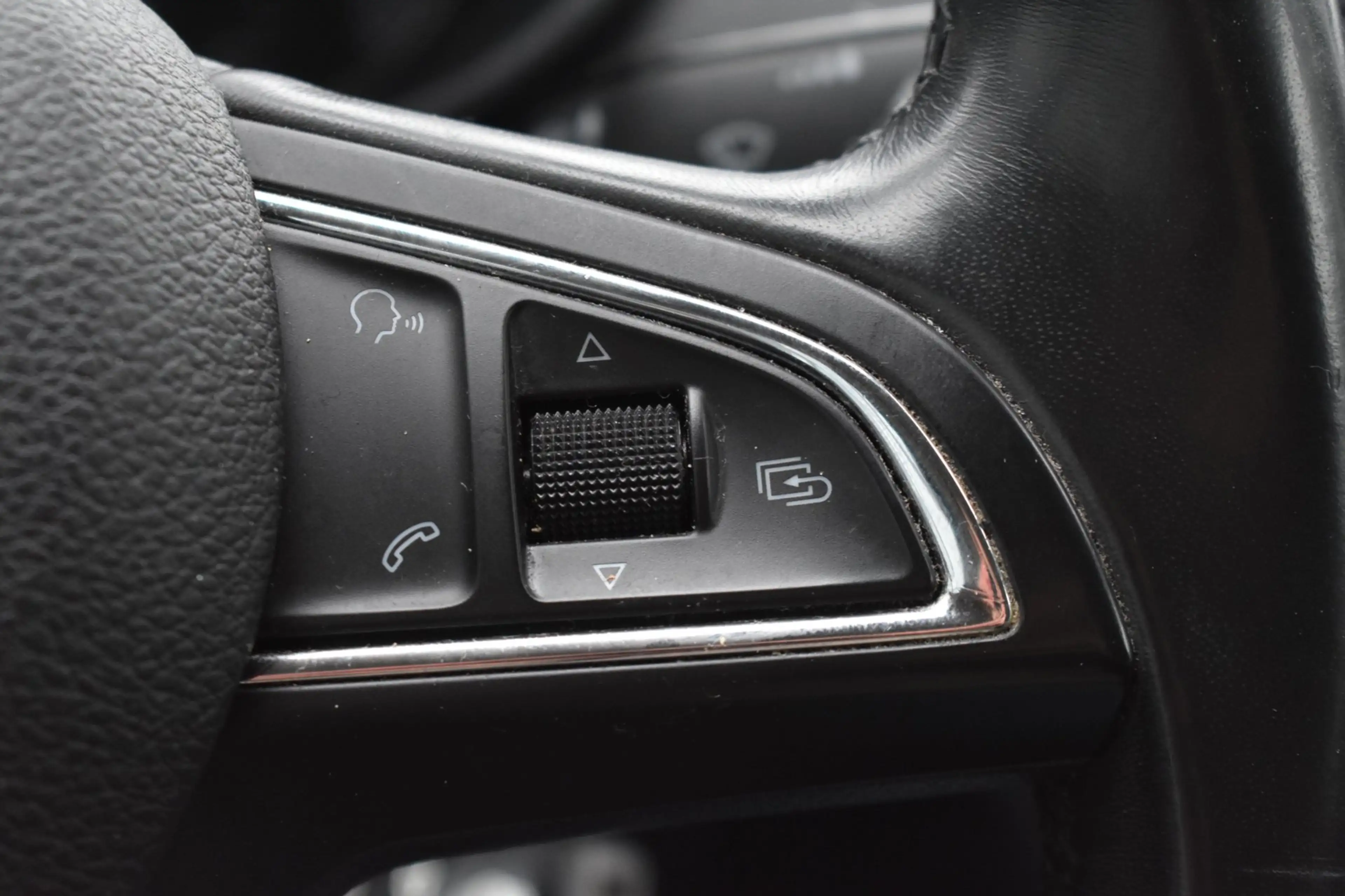 Skoda Octavia 1.2 TSI Greentech Active '13 Clima Cruise Inruil m — photo 18
