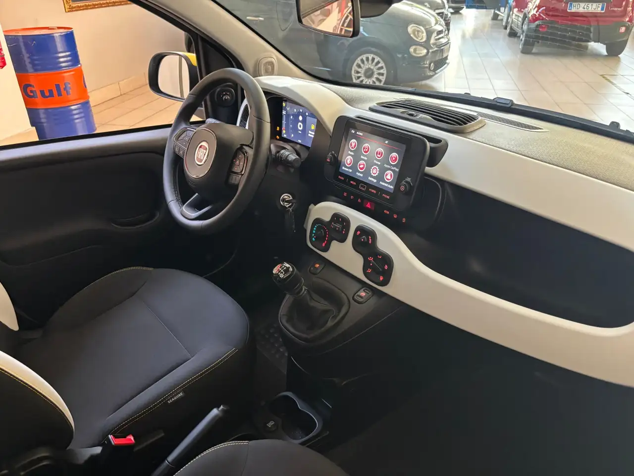 Fiat Panda 1.0 FireFly S&S Hybrid Pandina Cross, миниатюра 9