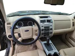 Ford Escape снимка Ford Escape