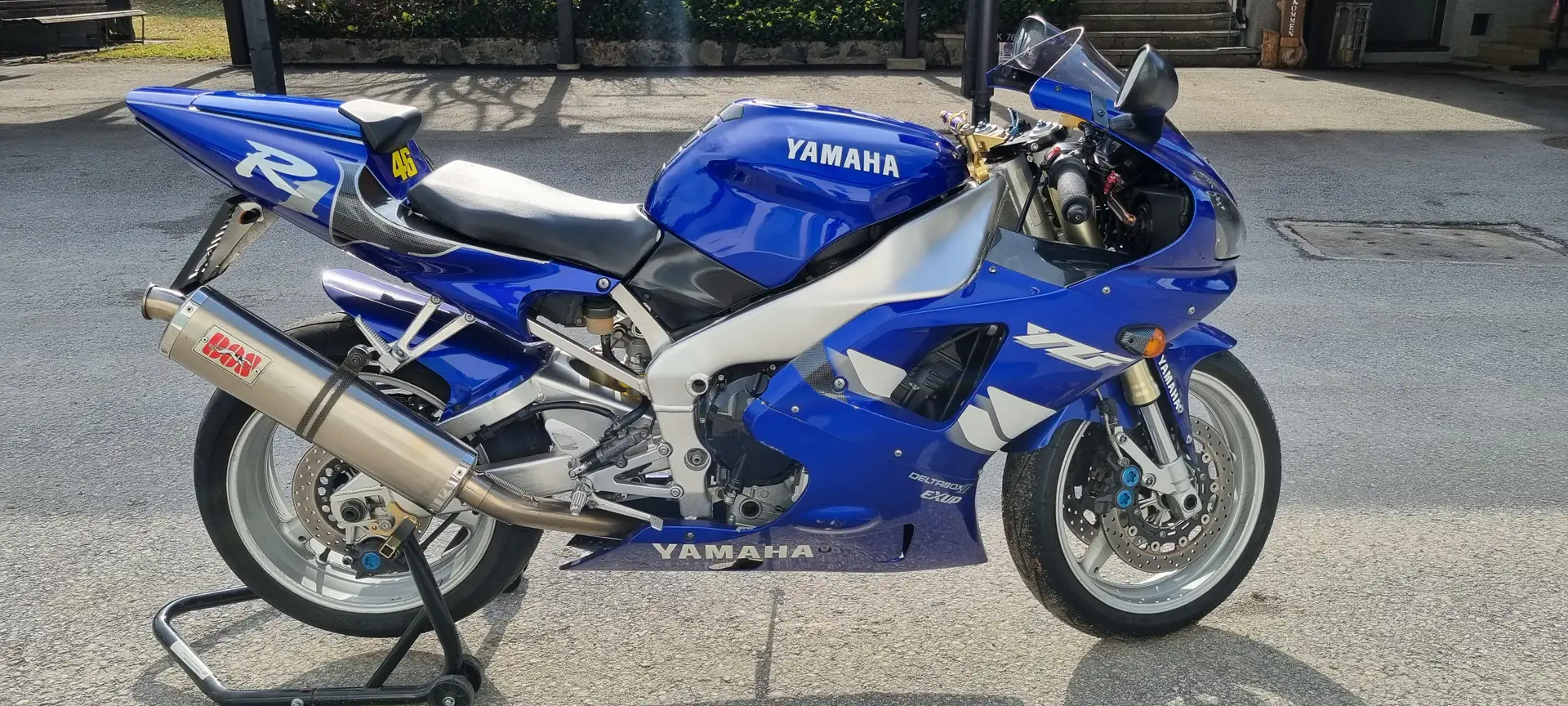 Yamaha YZF-R1 RN 01 Blau - 1