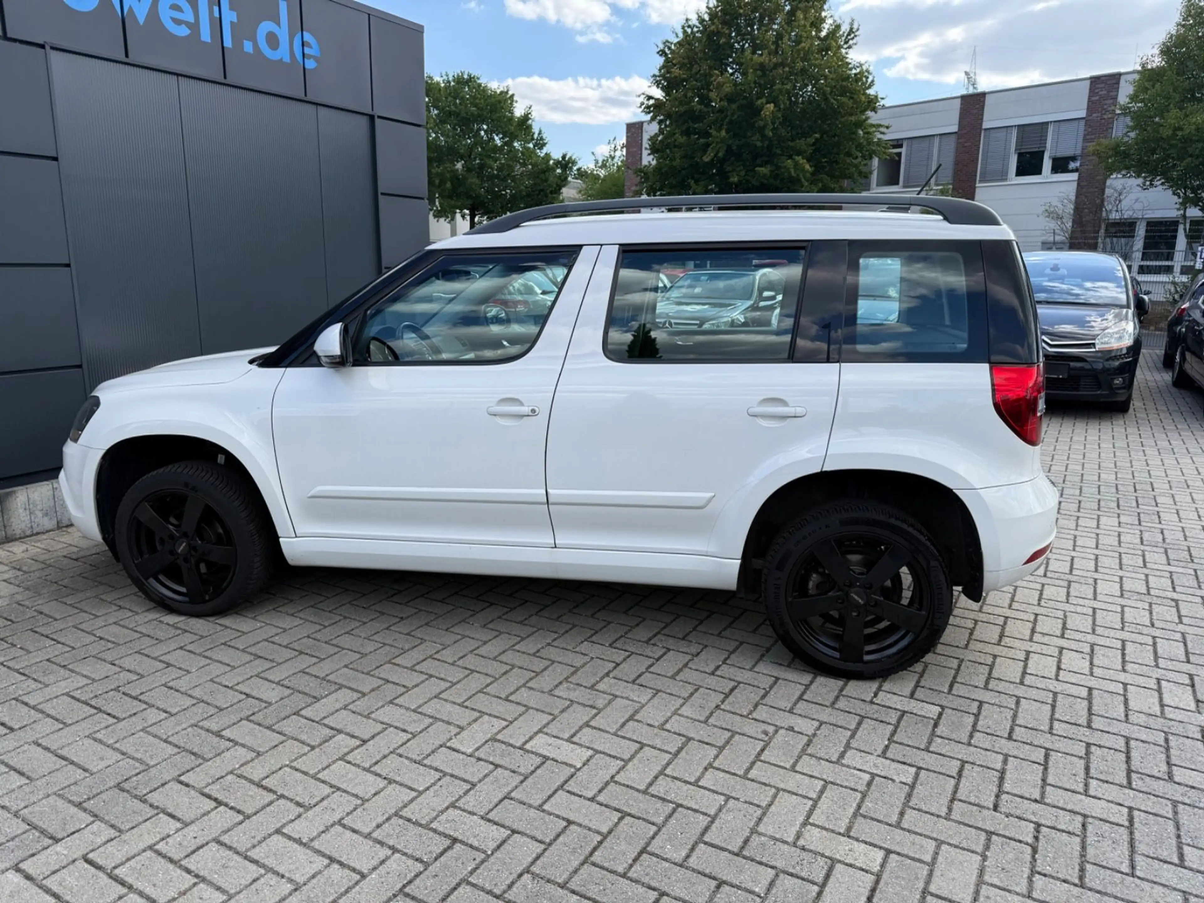 Skoda Yeti Ambition *Navi*Automatik — photo 4
