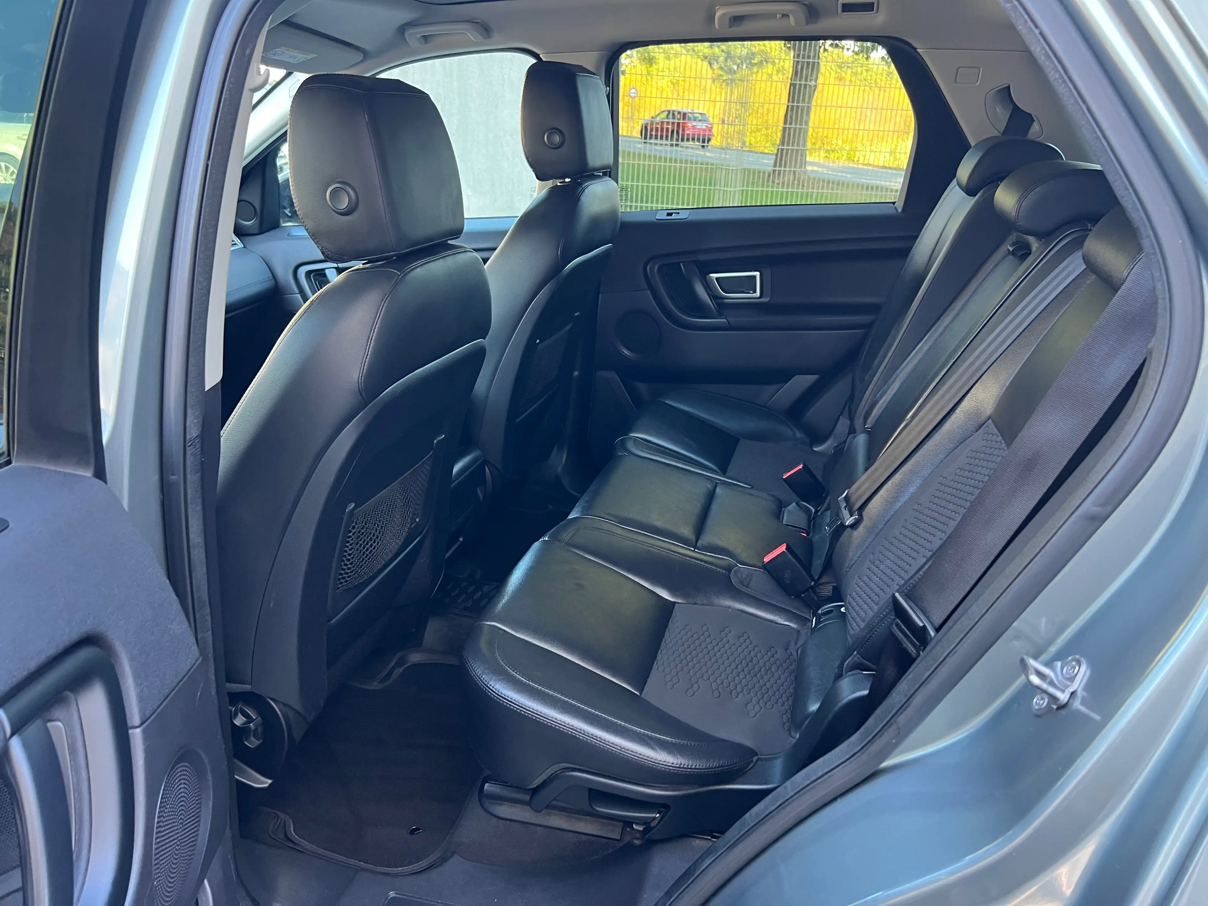 Land Rover Discovery Sport Discovery Sport Diesel TD4 Aut. Pure — photo 14