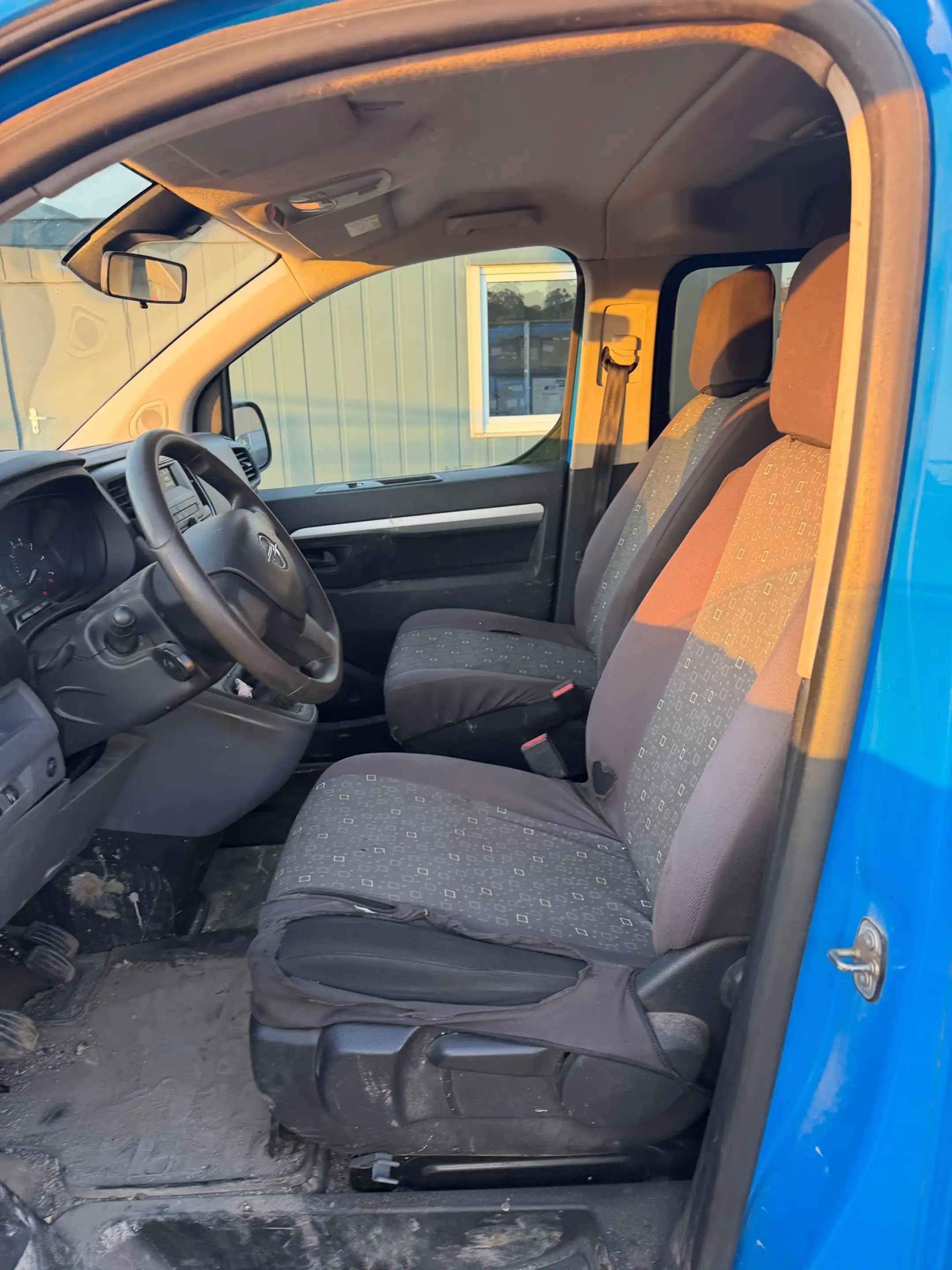 Opel Vivaro 2.0 CDTI L3H1 DubbelCabine Edition *MOTOR DEFECT* — photo 13