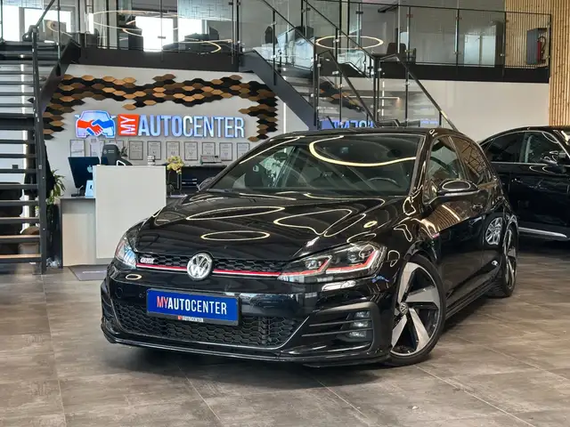 Volkswagen Golf GTI *SPORT FAHRWERK*NAVI*ACC*PERFORMANCE*
