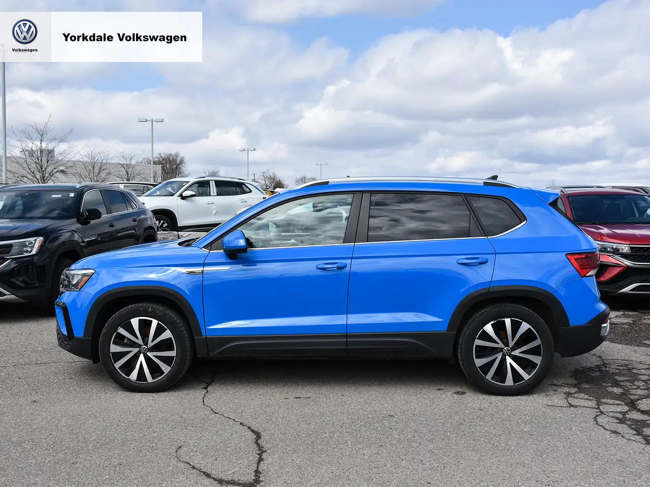 Volkswagen Taos снимка Volkswagen Taos