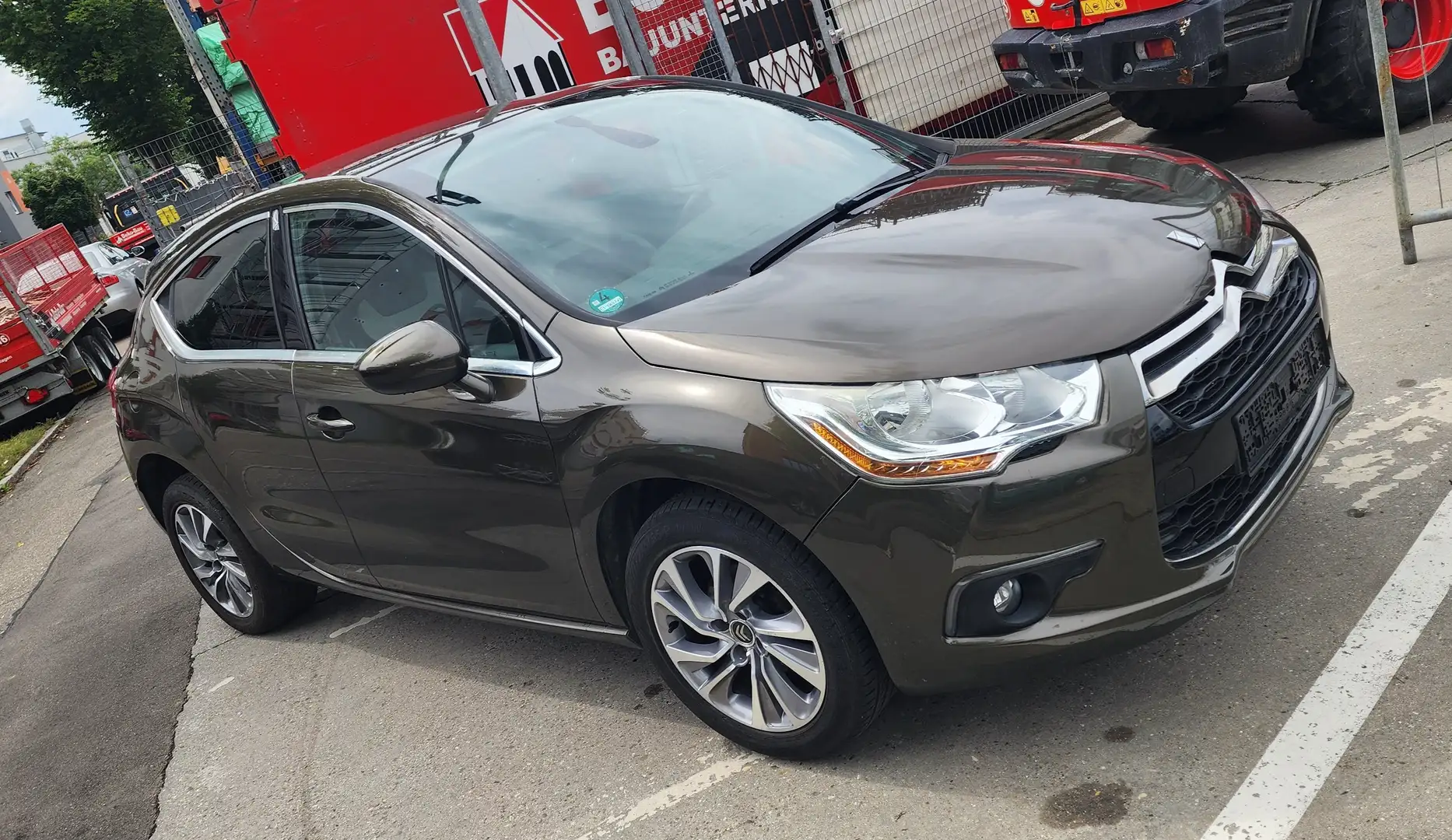 Citroen DS4 VTi 120 SoChic Verde - 2