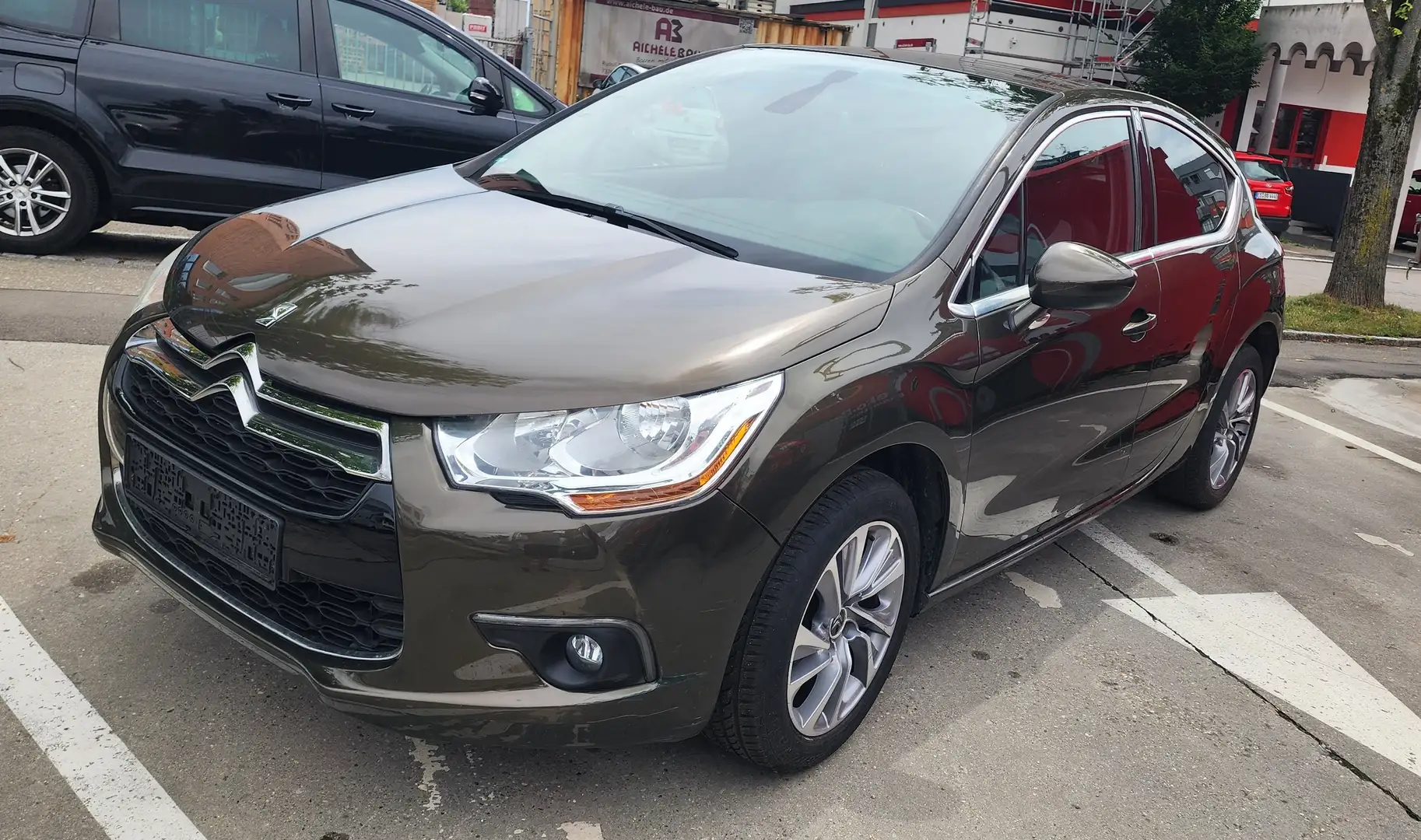 Citroen DS4 VTi 120 SoChic Verde - 1